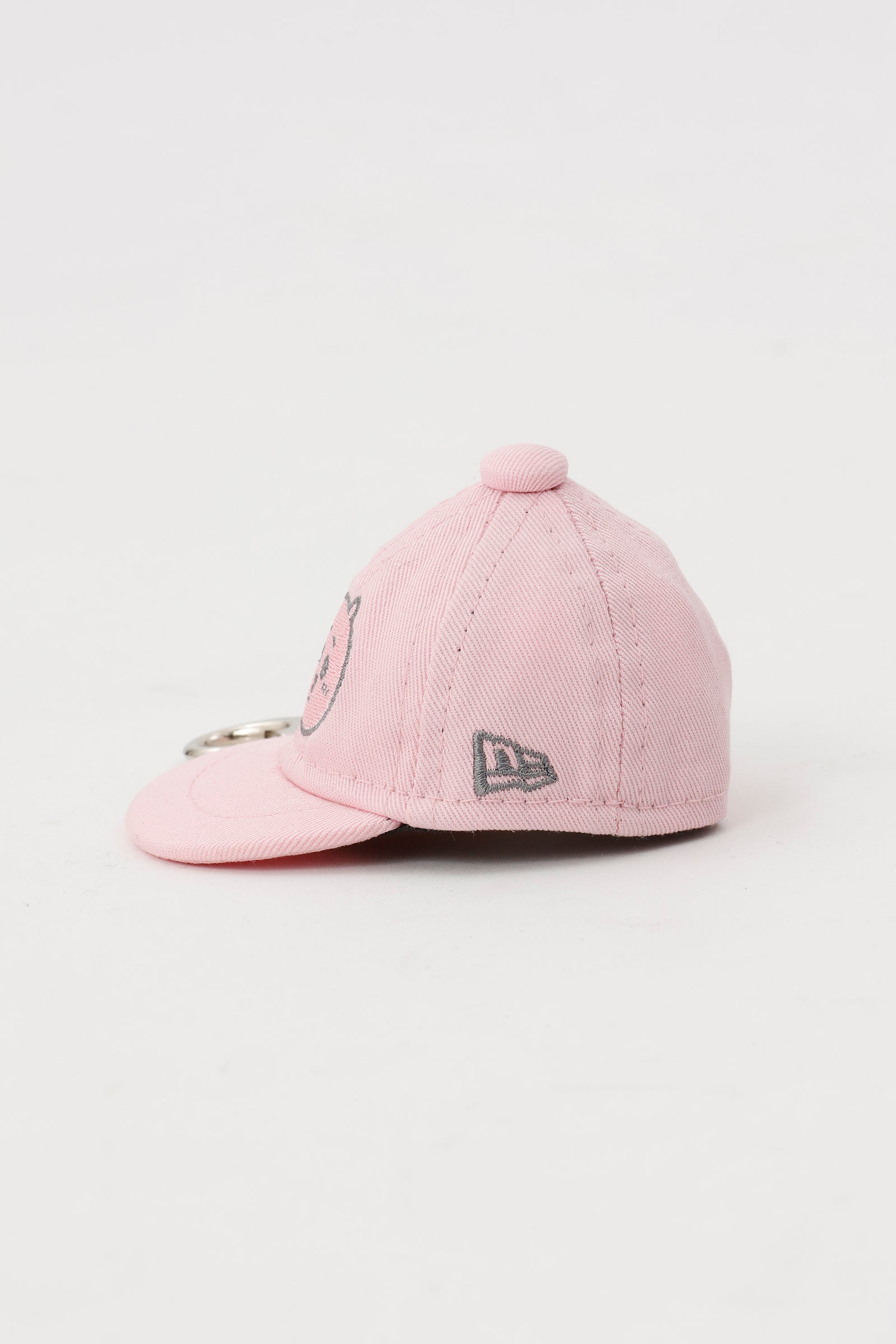NEW ERA® CAP KEY HOLDER ちいかわ PINK