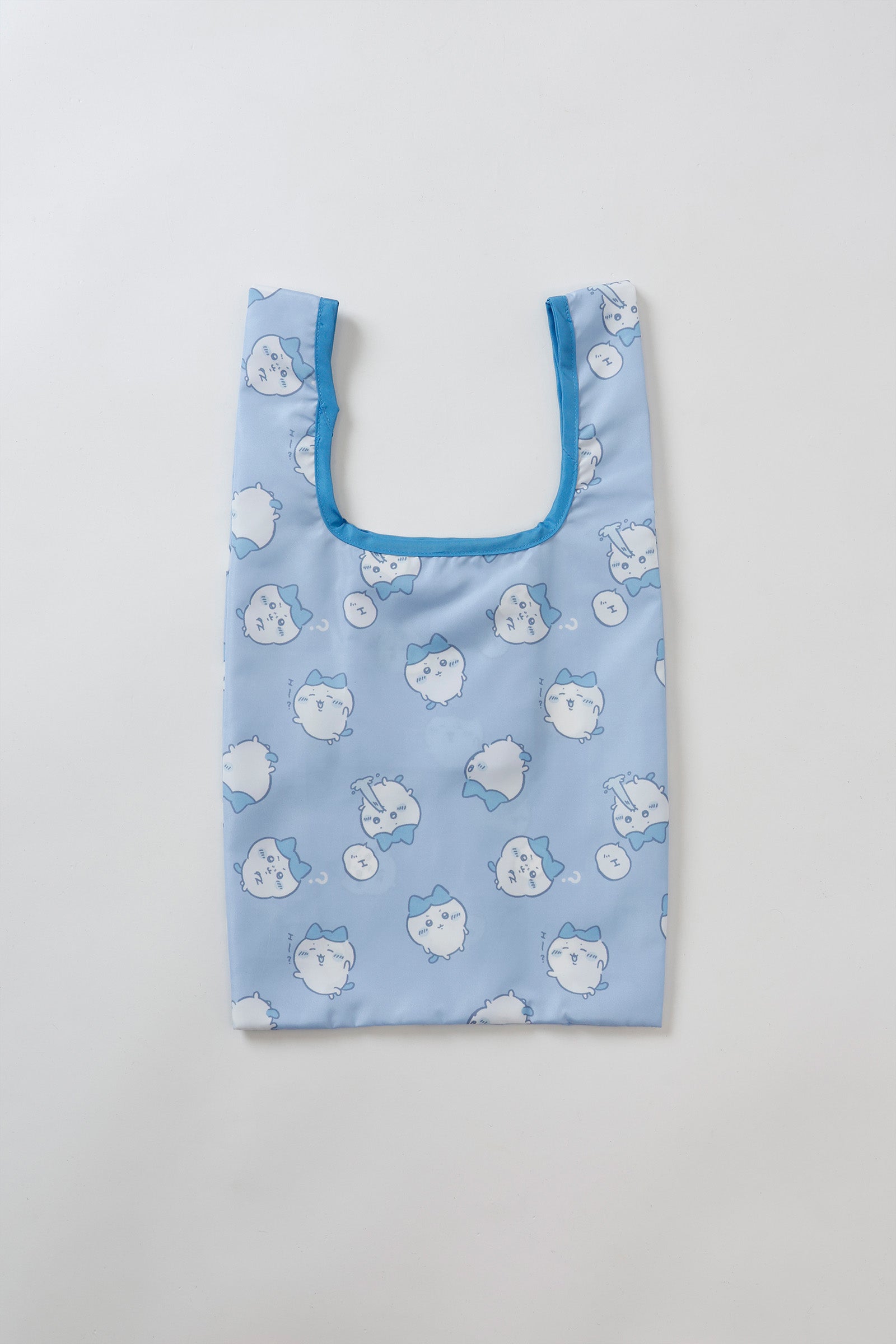 【2BUY10%OFF対象商品】ちいかわ エコバッグ ハチワレ総柄 ブルー