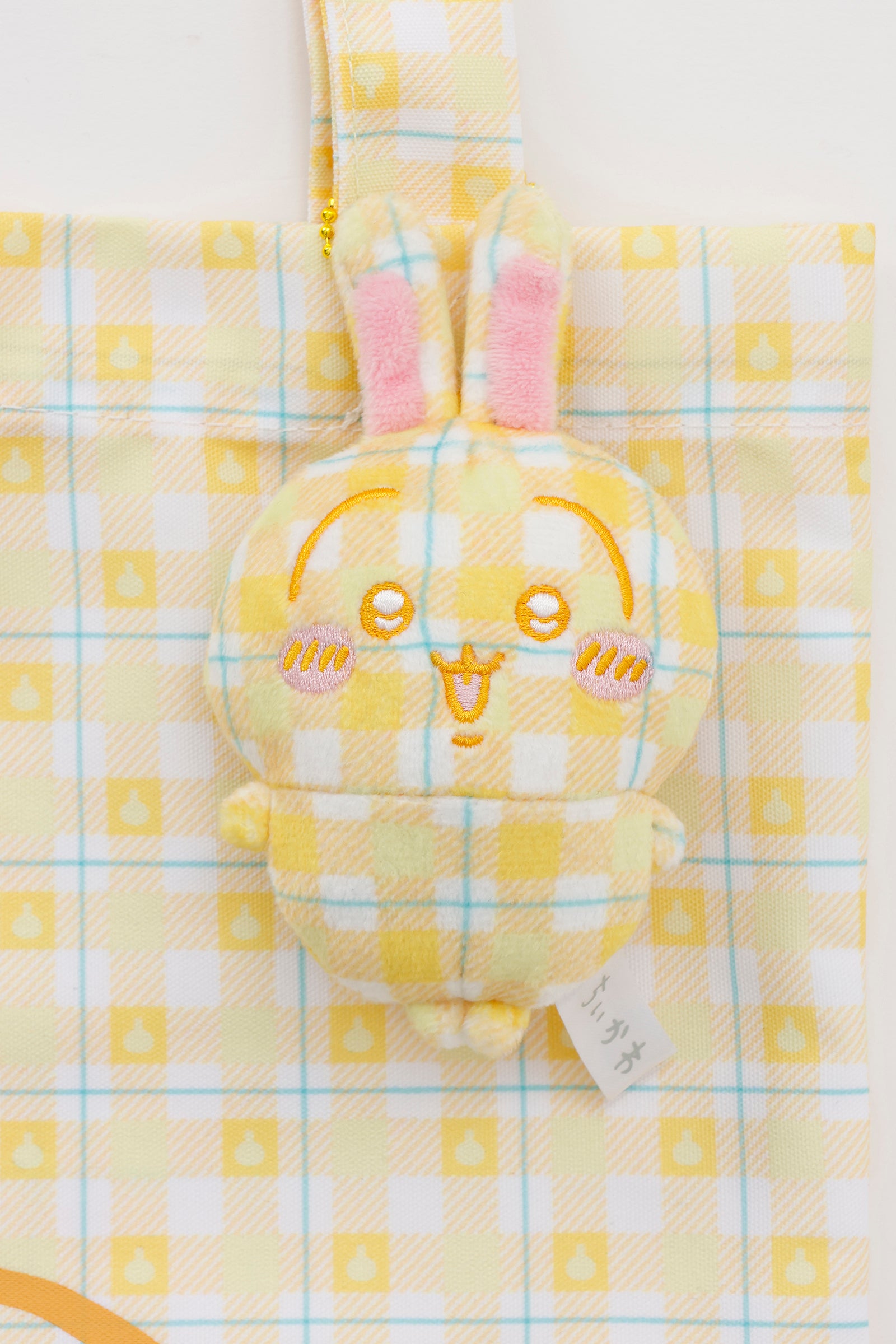 ちいかわ チェックシリーズ トートバッグ(チャーム付き) うさぎ イエロー