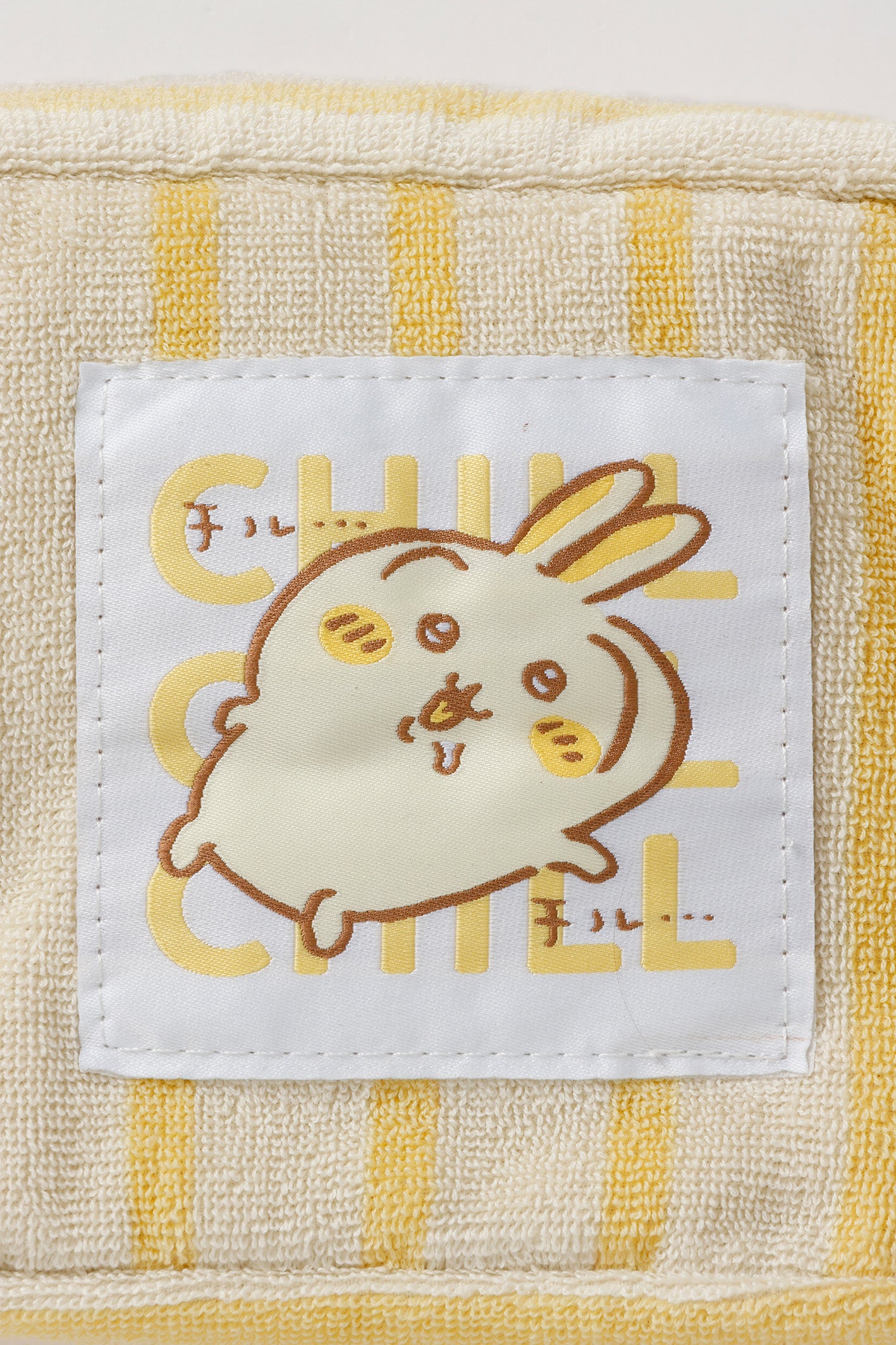 【2BUY10%OFF対象商品】ちいかわ ポーチ チルチルうさぎ イエロー