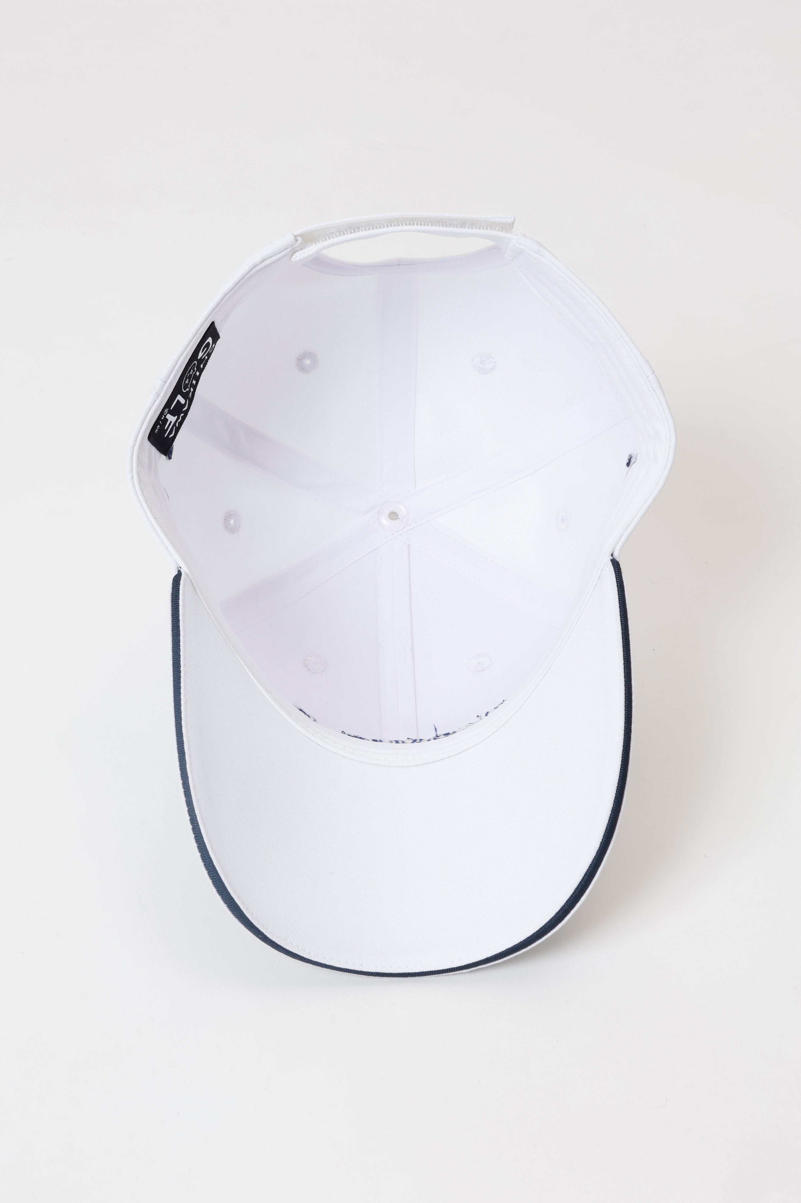 【2BUY10%OFF対象商品】ちいかわGOLF CAP パター ホワイト