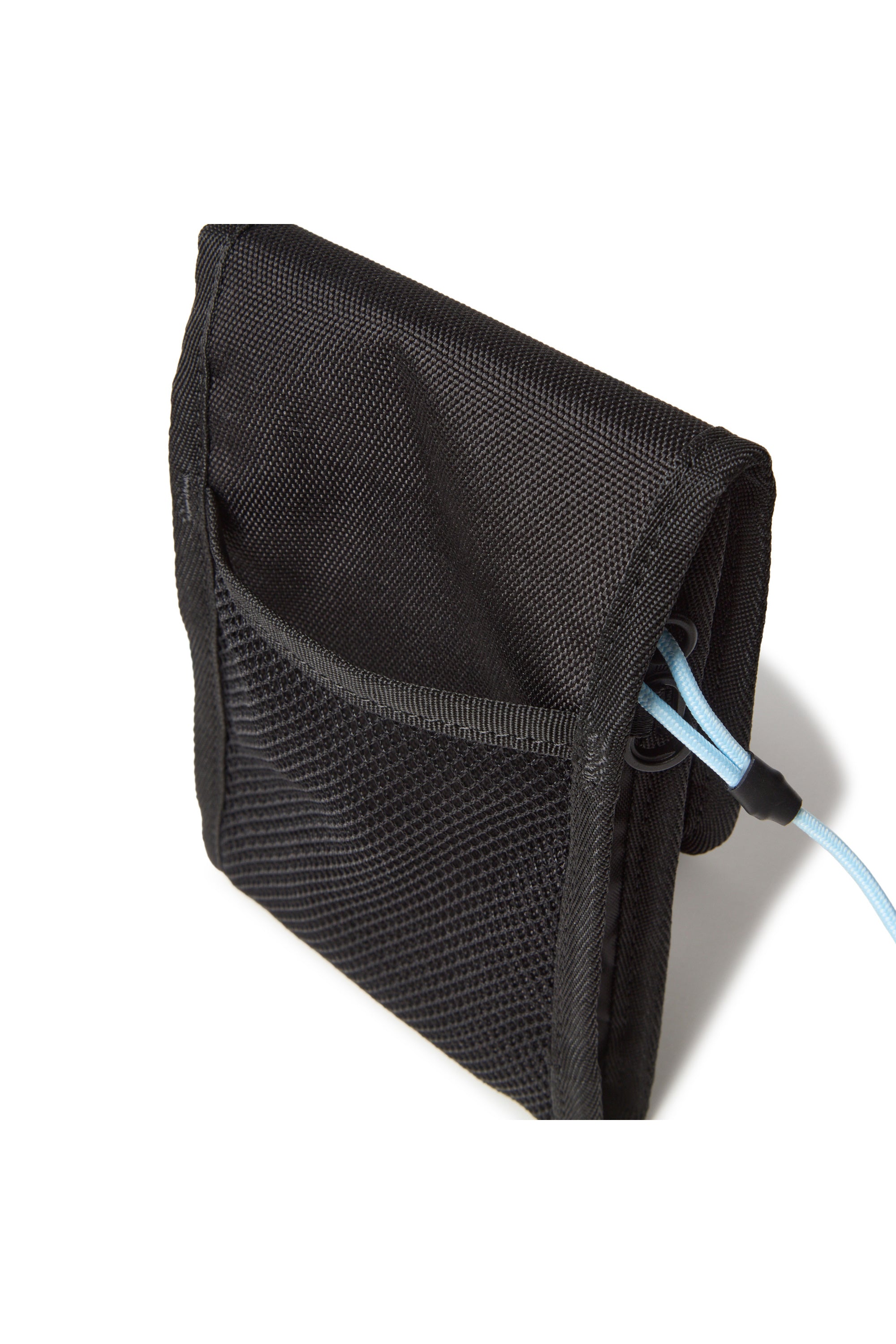 【2BUY10%OFF対象商品】スクエアネックポーチ 0.5L ちいかわ / ちいかわ・ハチワレ・うさぎ ブラック