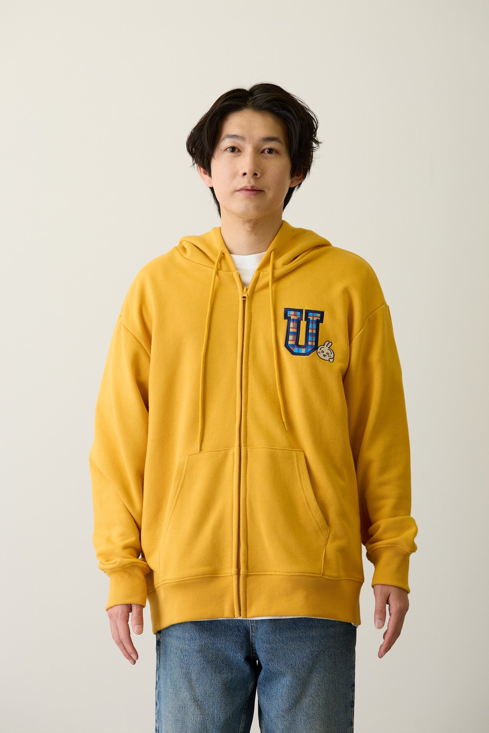 【2BUY10%OFF対象商品】ちいかわ ZIPパーカー GO MY WAY イエロー