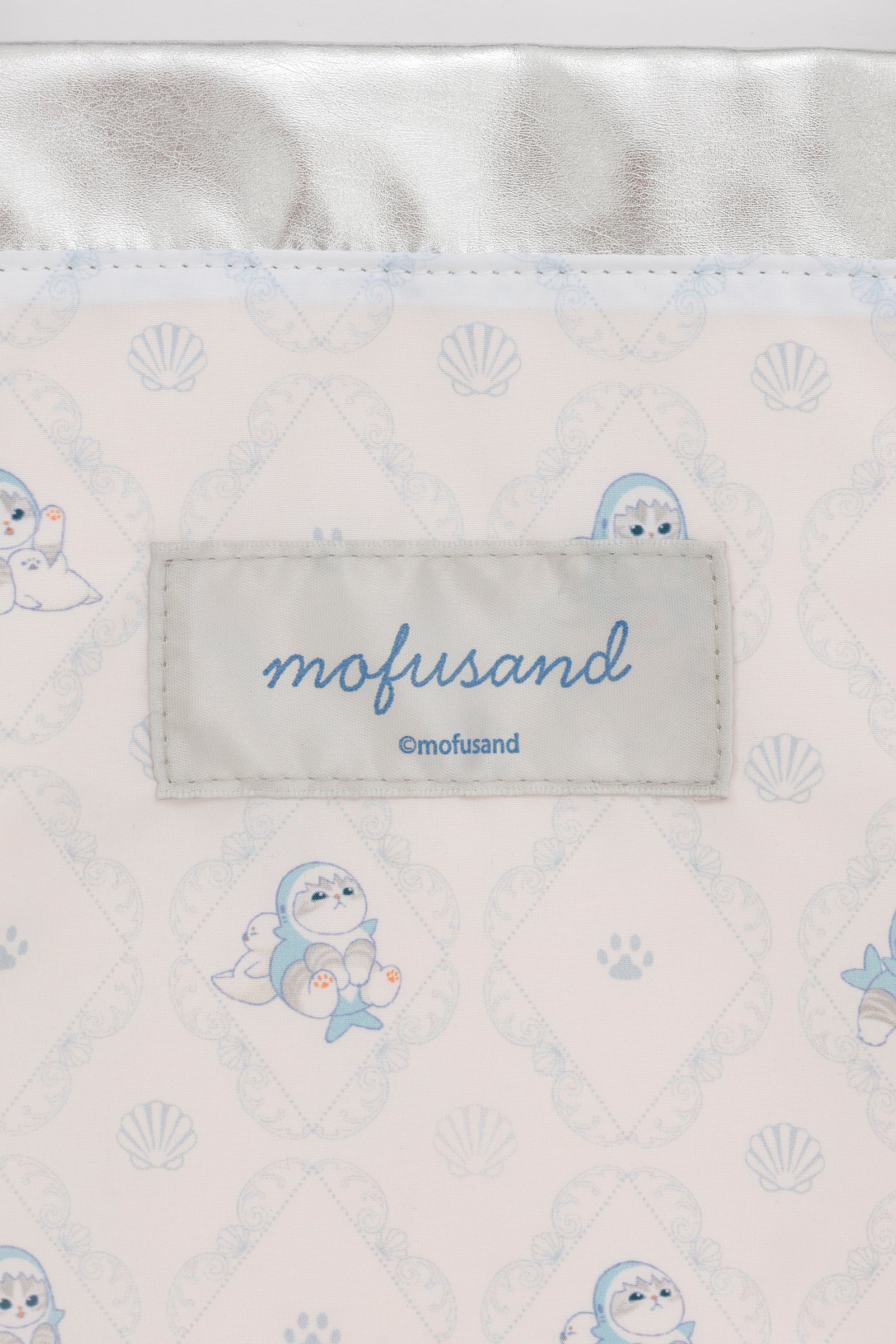 mofusand ラメトートバッグ サメにゃん シルバー