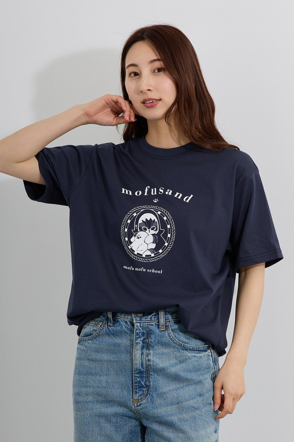 mofusand Tシャツ カレッジ風さめにゃん ネイビー