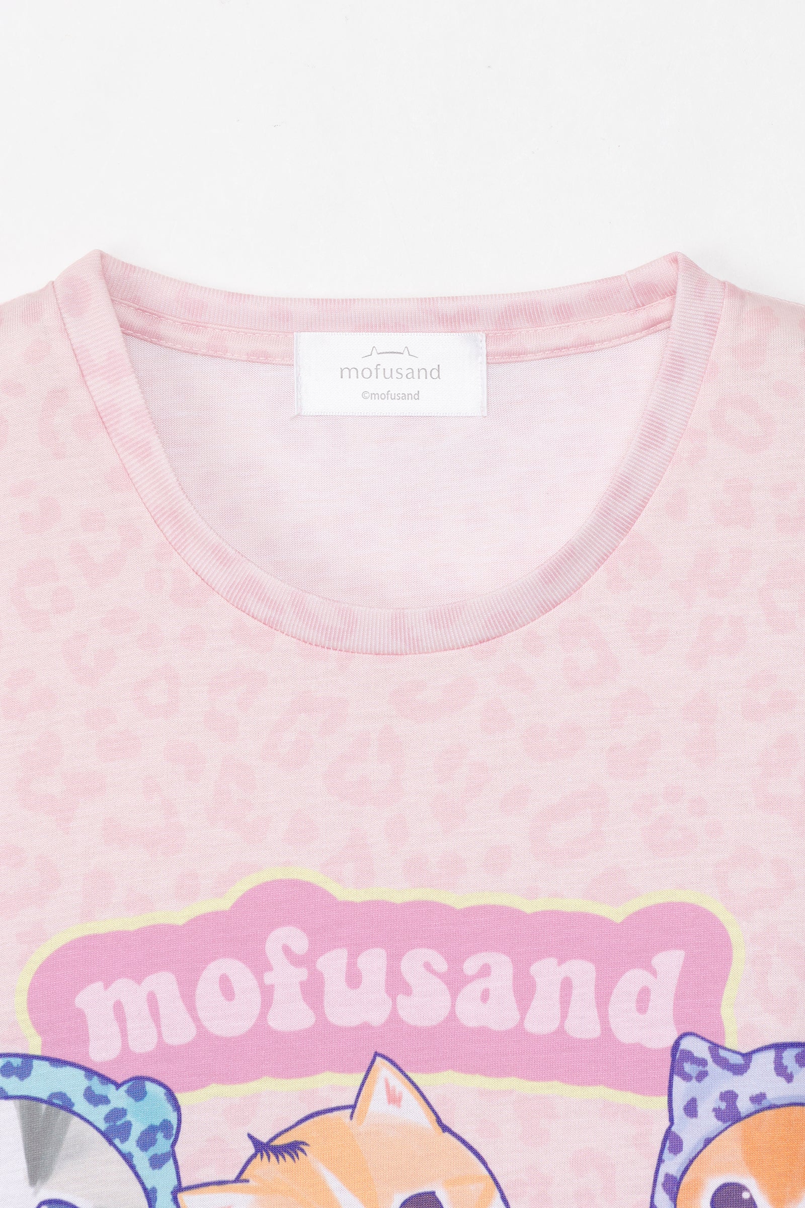【2BUY10%OFF対象商品】mofusand Tシャツ ぎゃるにゃん GAL CAT ピンク