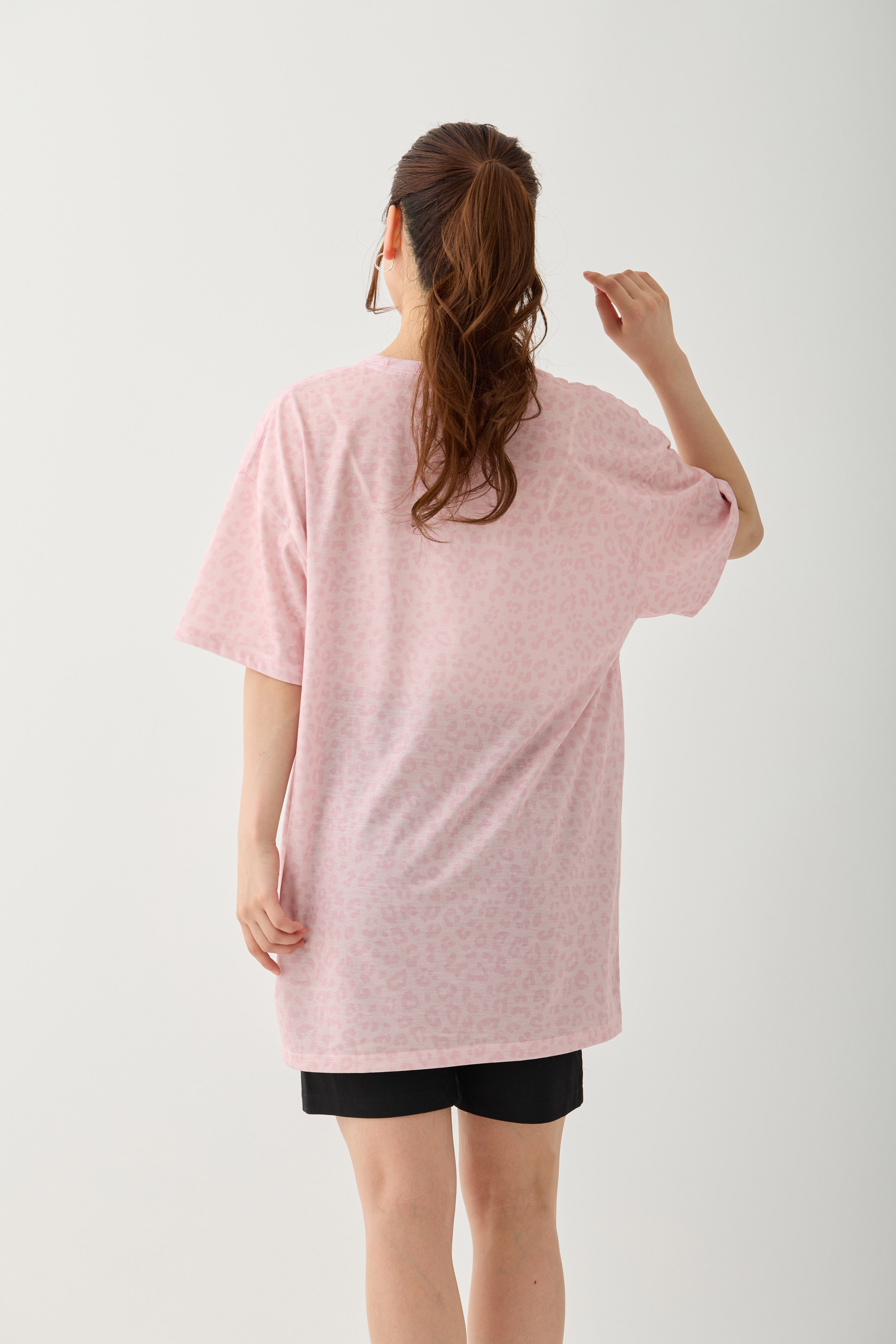 【2BUY10%OFF対象商品】mofusand Tシャツ ぎゃるにゃん GAL CAT ピンク