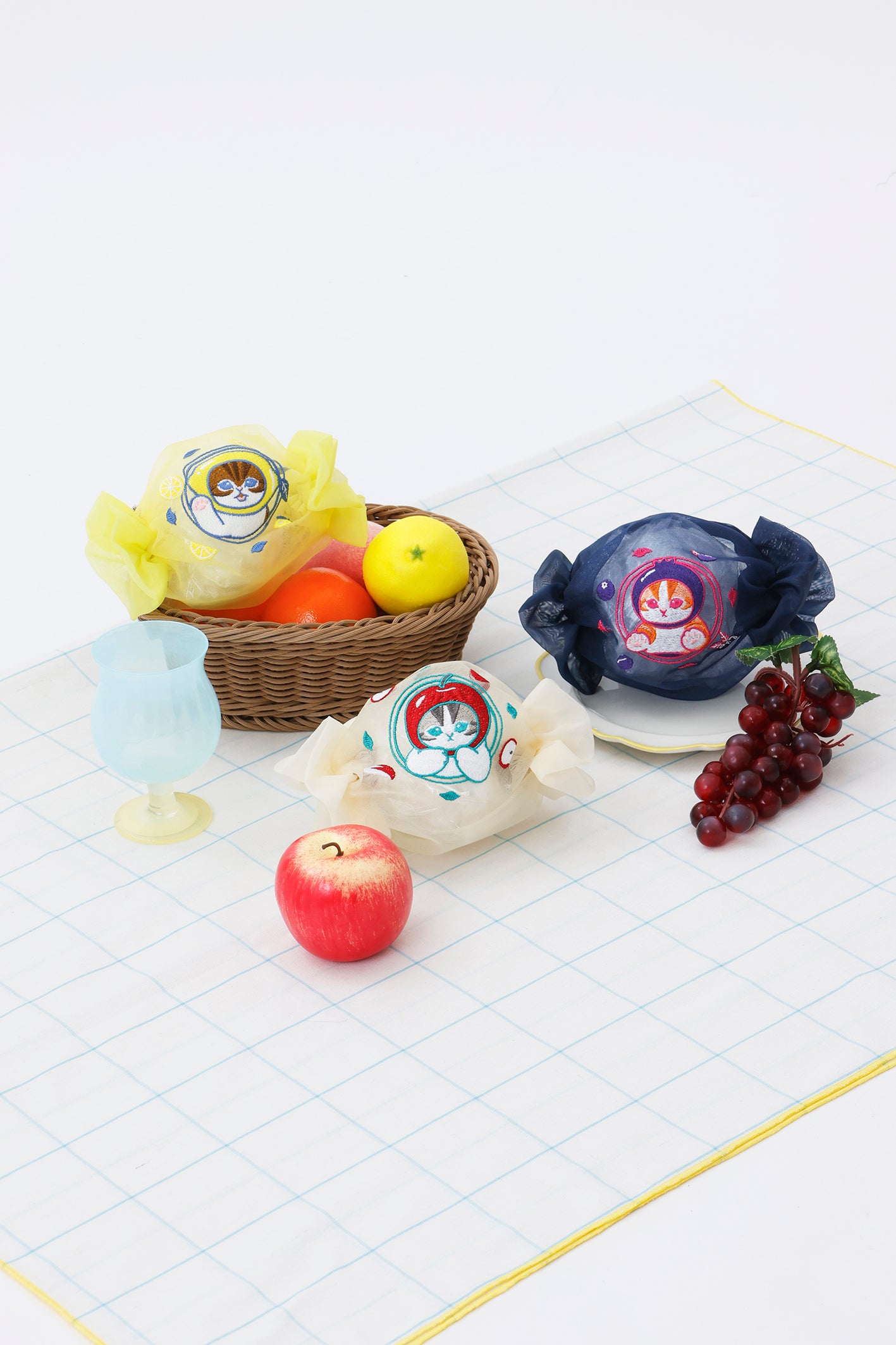 【2BUY10%OFF対象商品】mofusand キャンディポーチ ブルーベリー ネイビー