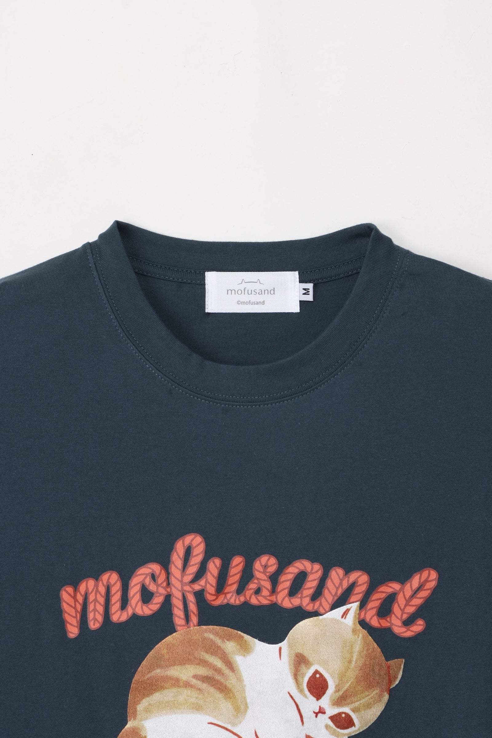 【2BUY10%OFF対象商品】mofusand Tシャツ 毛糸玉 ころにゃん ネイビー