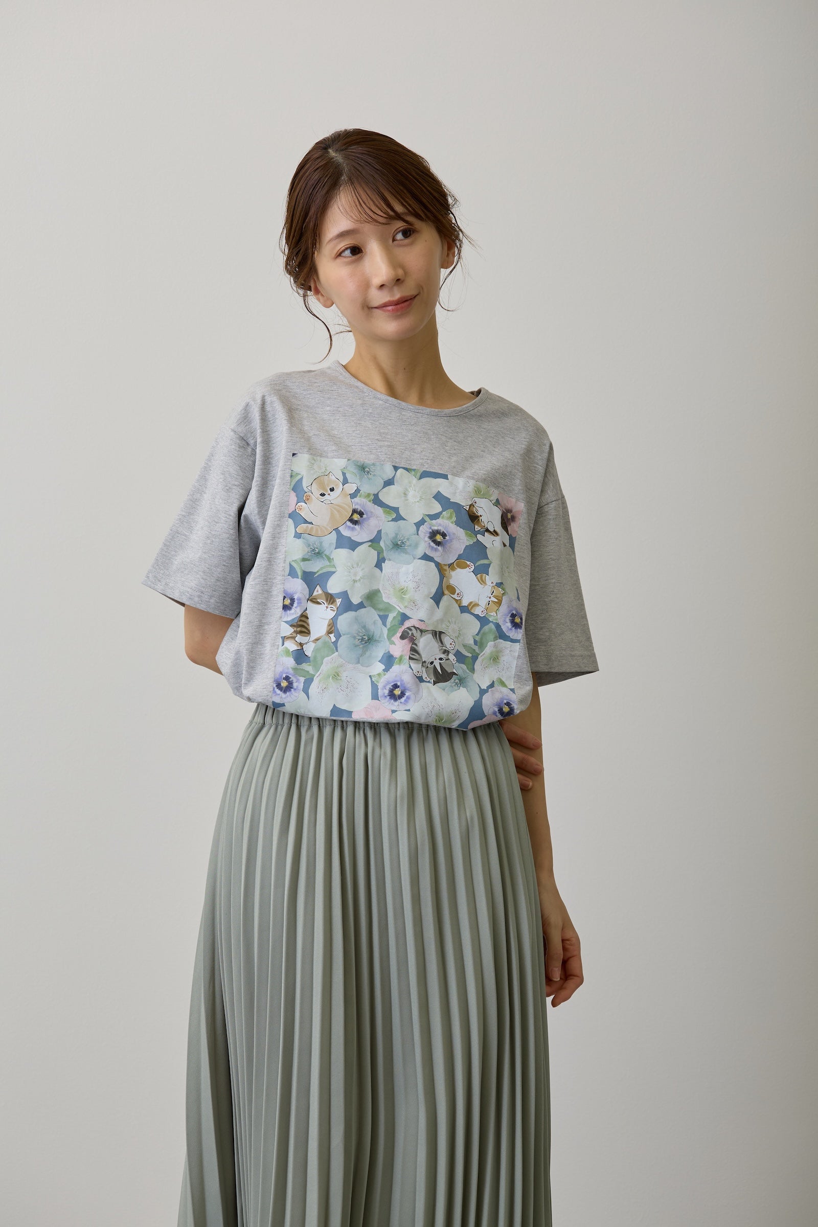 【2BUY10%OFF対象商品】mofusand×日比谷花壇 Tシャツ ウィンターオリジン グレー