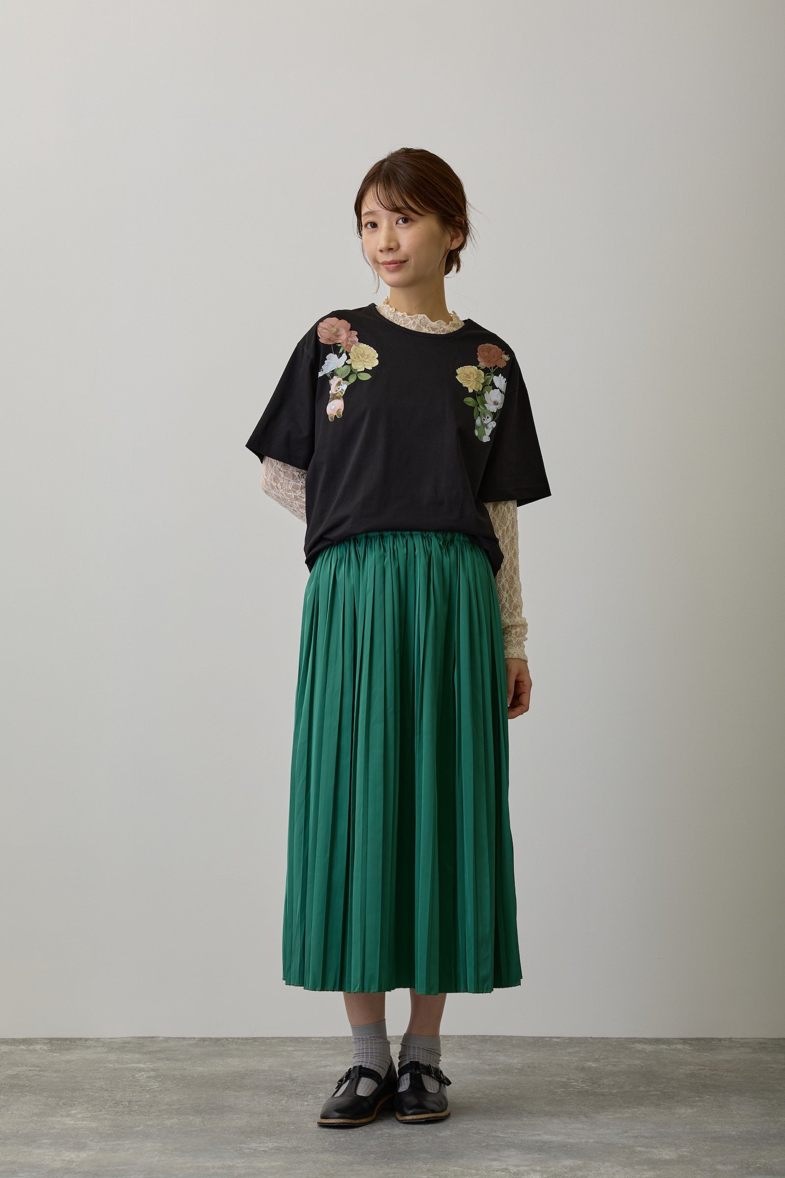 【2BUY10%OFF対象商品】mofusand×日比谷花壇 Tシャツ レイフローラ ブラック