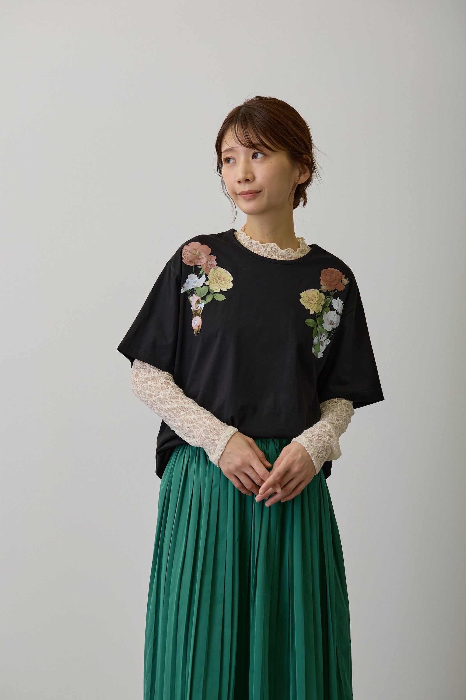 【2BUY10%OFF対象商品】mofusand×日比谷花壇 Tシャツ レイフローラ ブラック