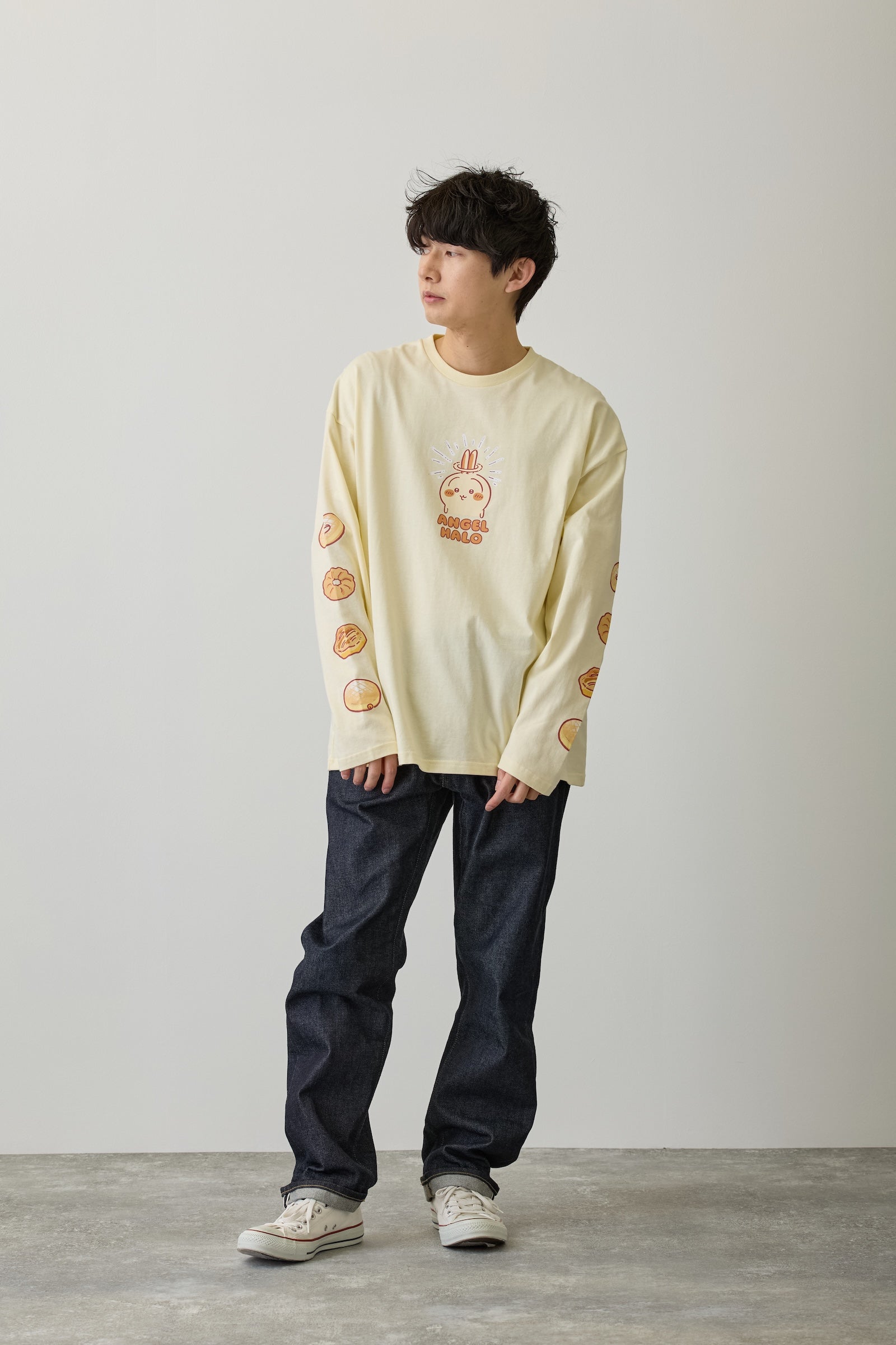 【2BUY10%OFF対象商品】ちいかわ 長袖Tシャツ ドーナッツ イエローベージュ