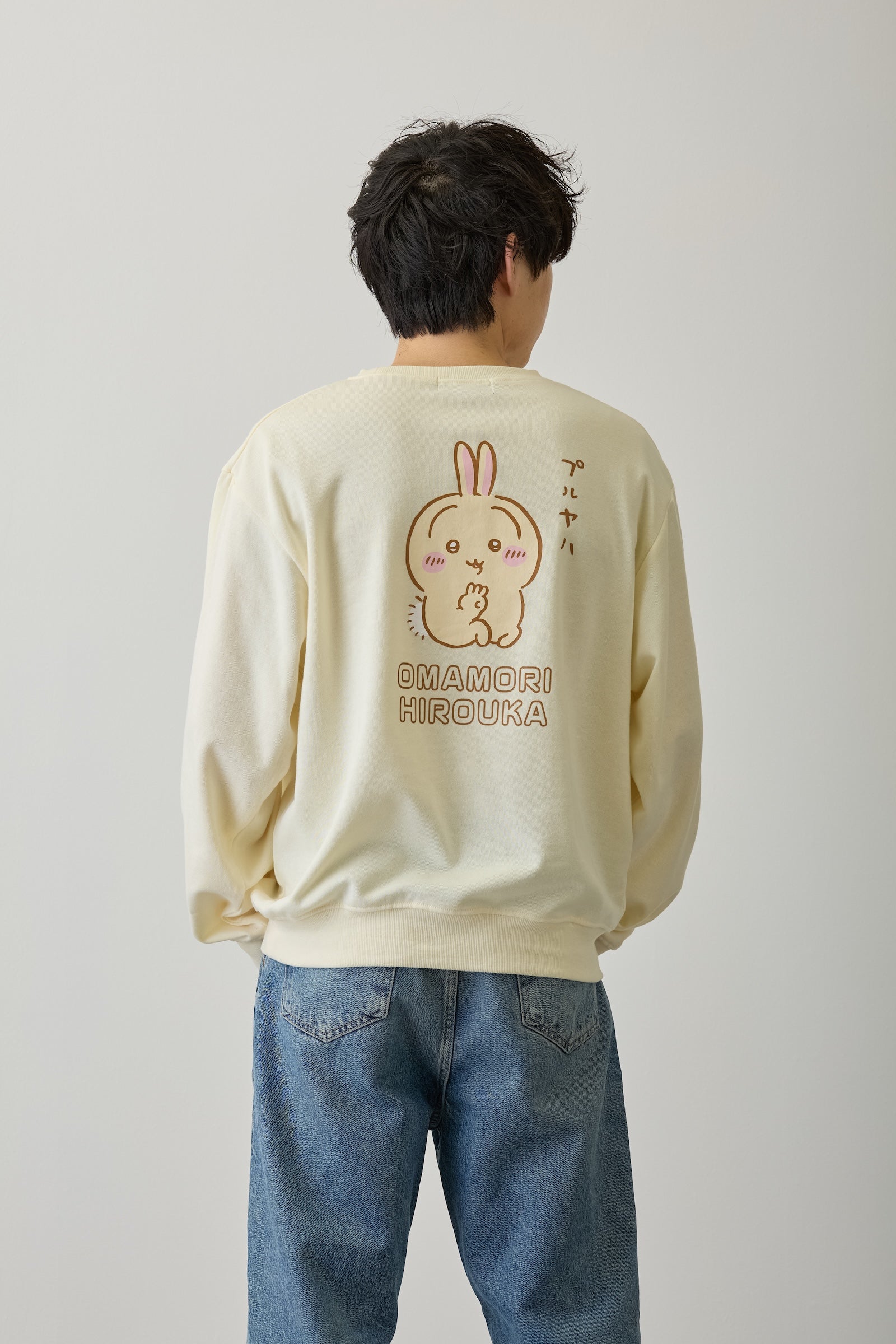 ちいかわ スウェット お守り拾うか クリーム