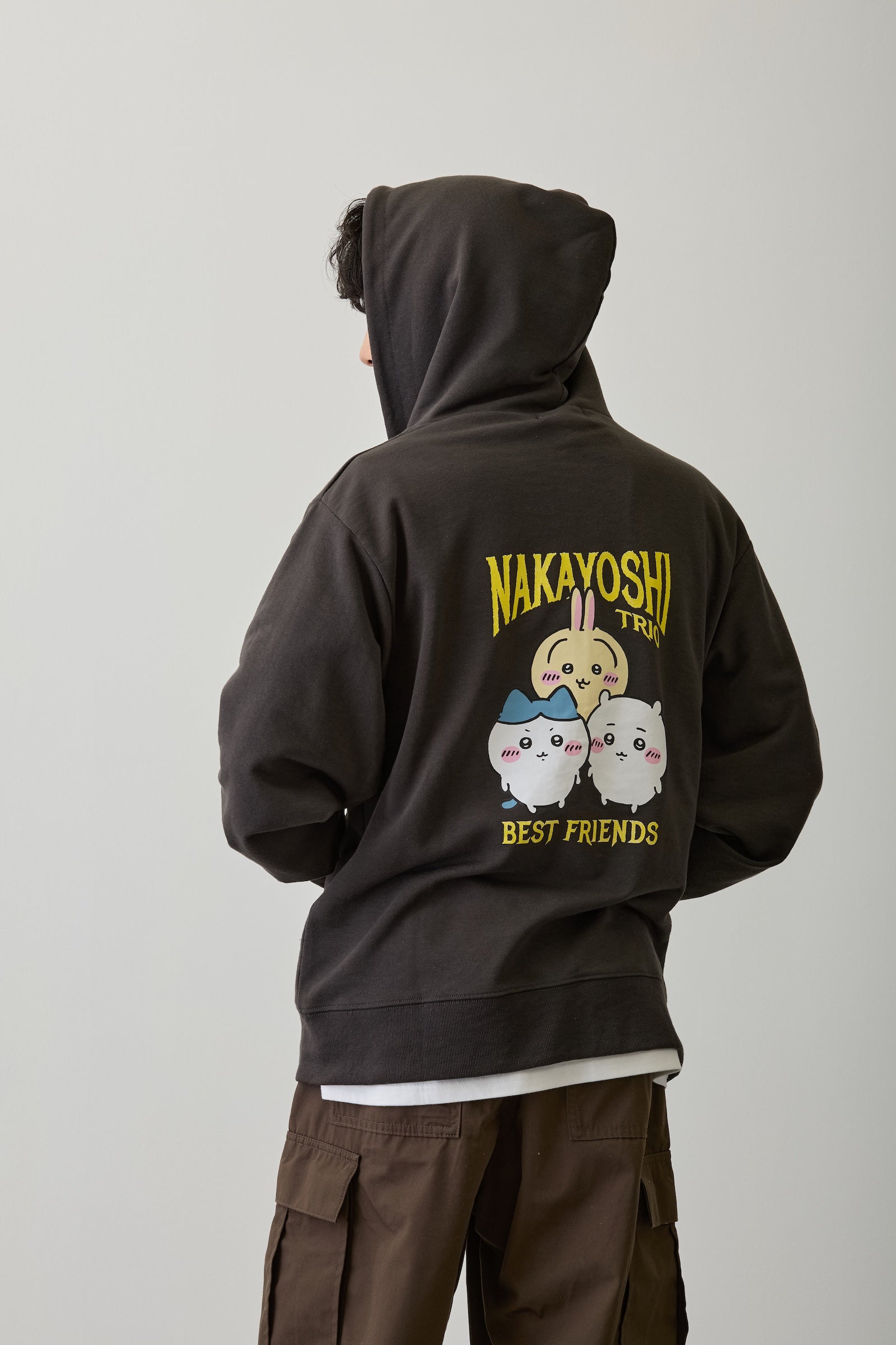 【2BUY10%OFF対象商品】ちいかわ ZIPパーカー 仲良しトリオ スミ