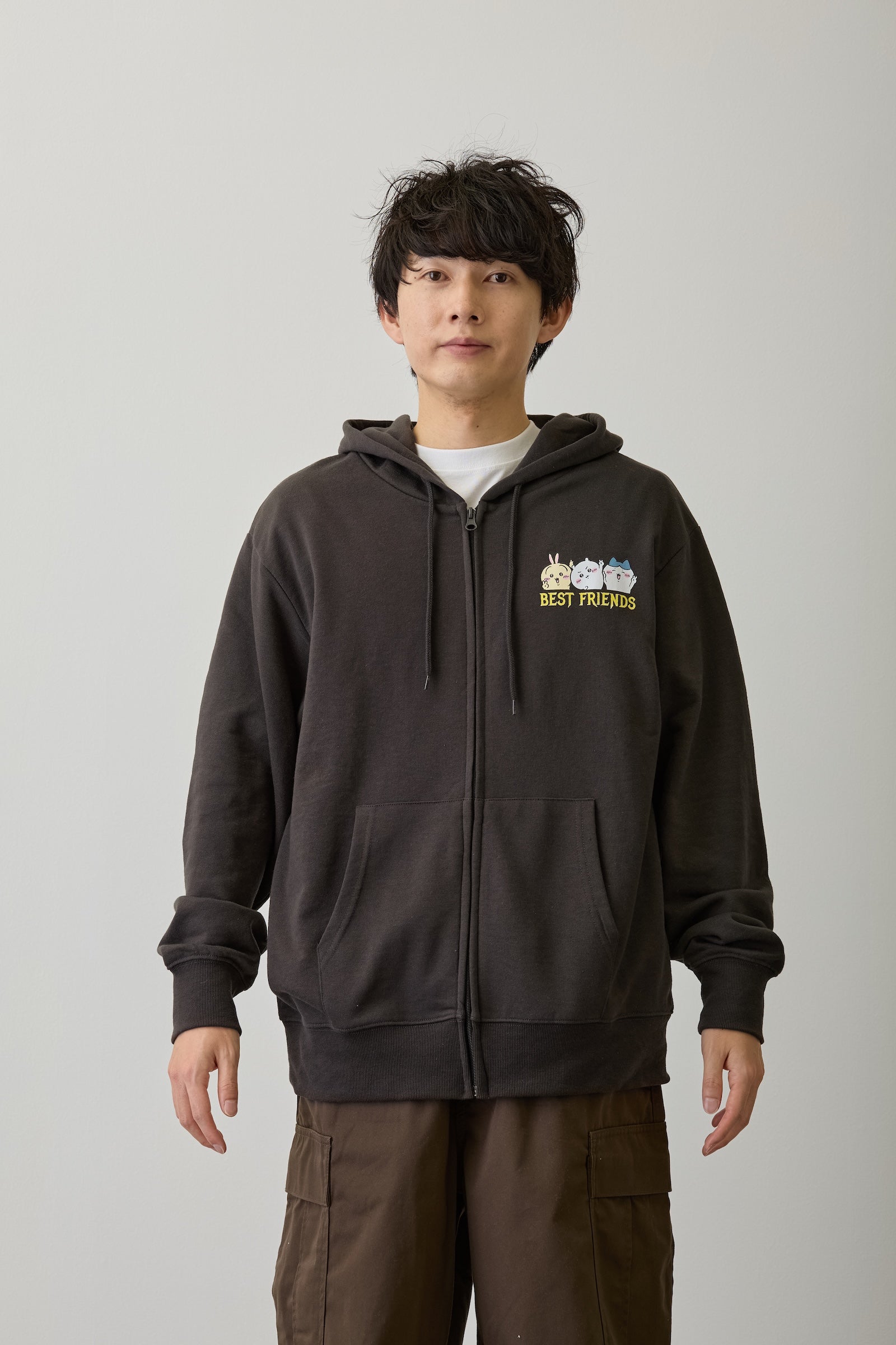 【2BUY10%OFF対象商品】ちいかわ ZIPパーカー 仲良しトリオ スミ