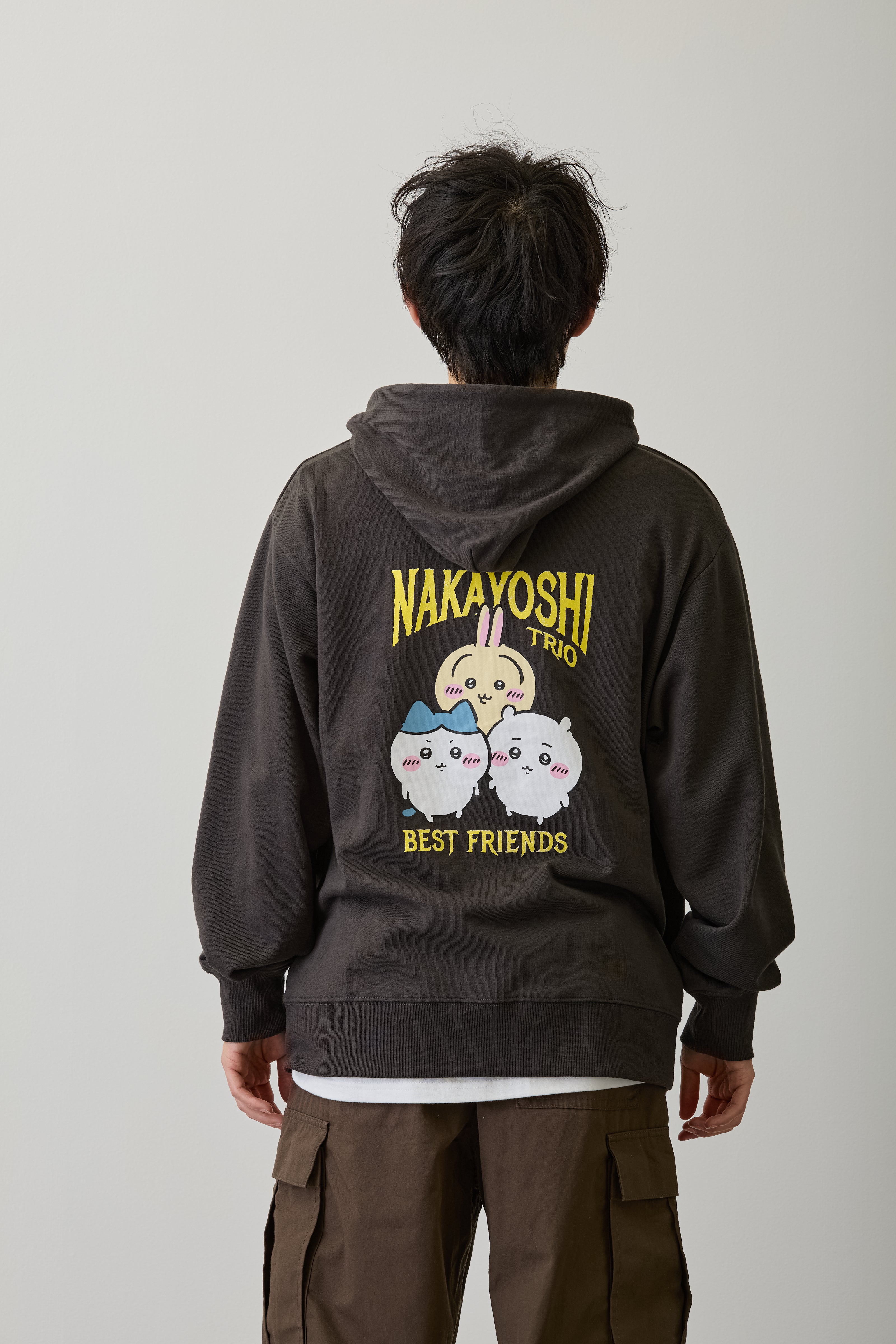 【2BUY10%OFF対象商品】ちいかわ ZIPパーカー 仲良しトリオ スミ