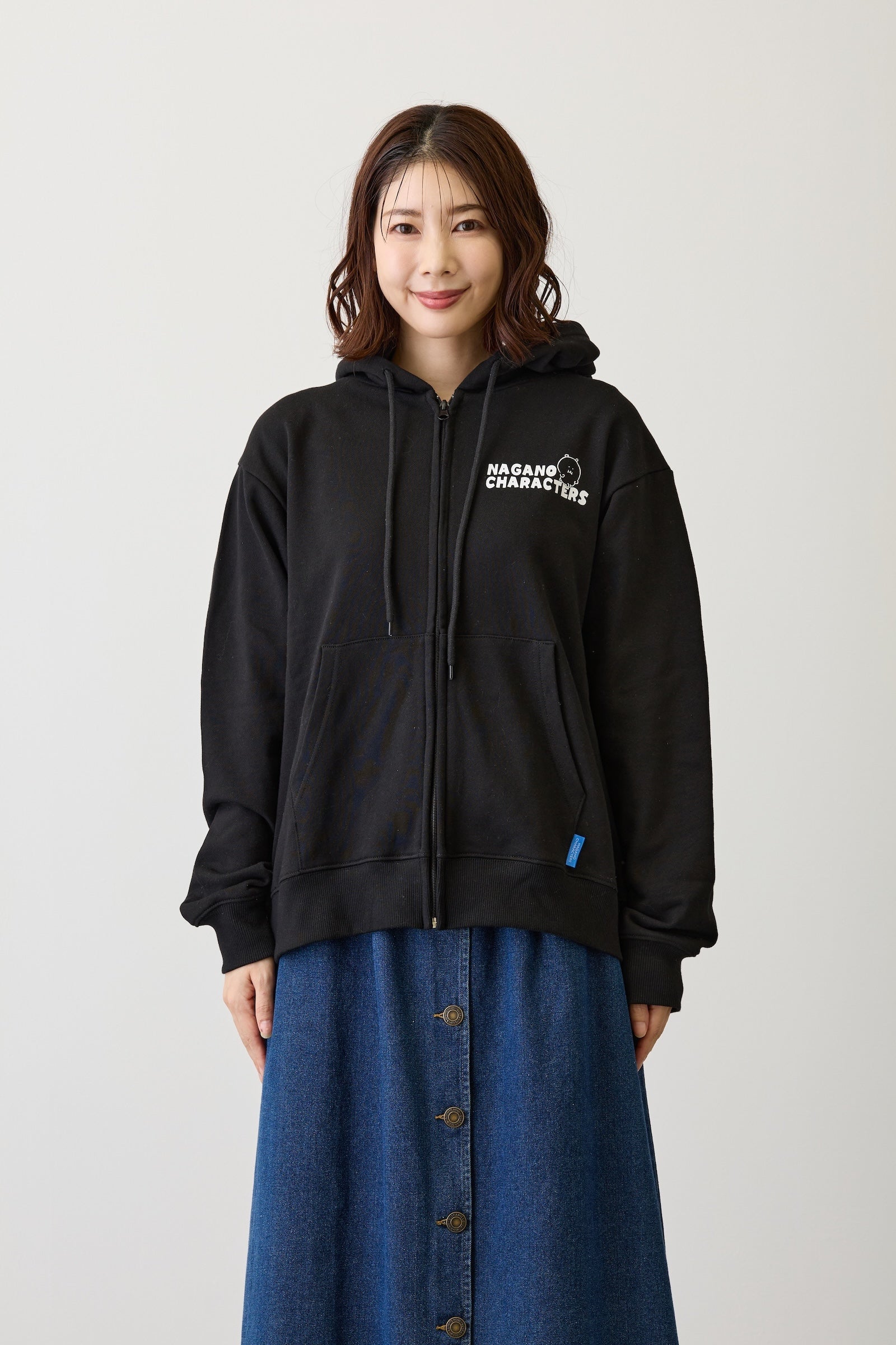 【2BUY10%OFF対象商品】ナガノキャラクターズ ZIPパーカー 集合 ブラック