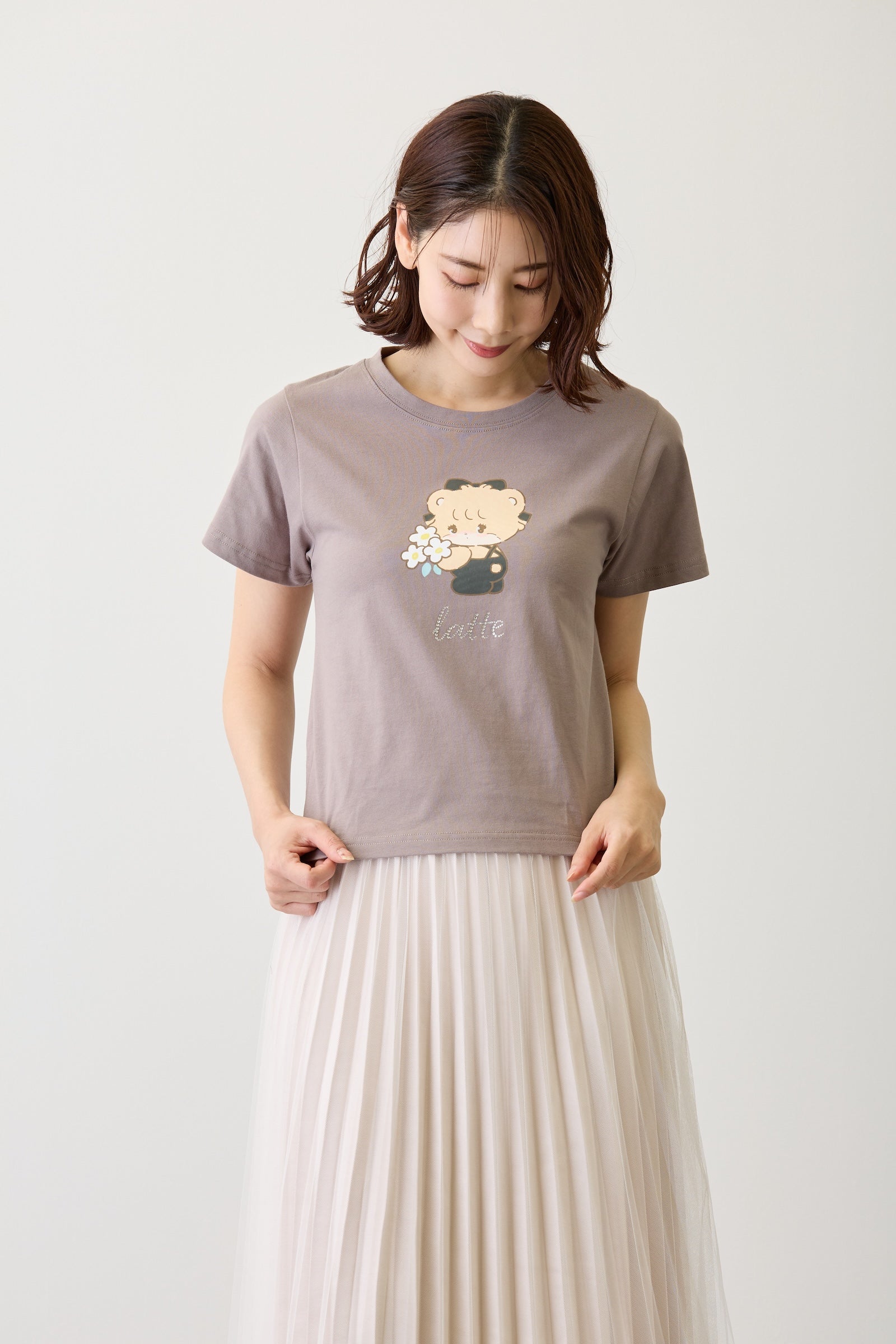【2BUY10%OFF対象商品】Lil ala mode Tシャツ ラテ グレー
