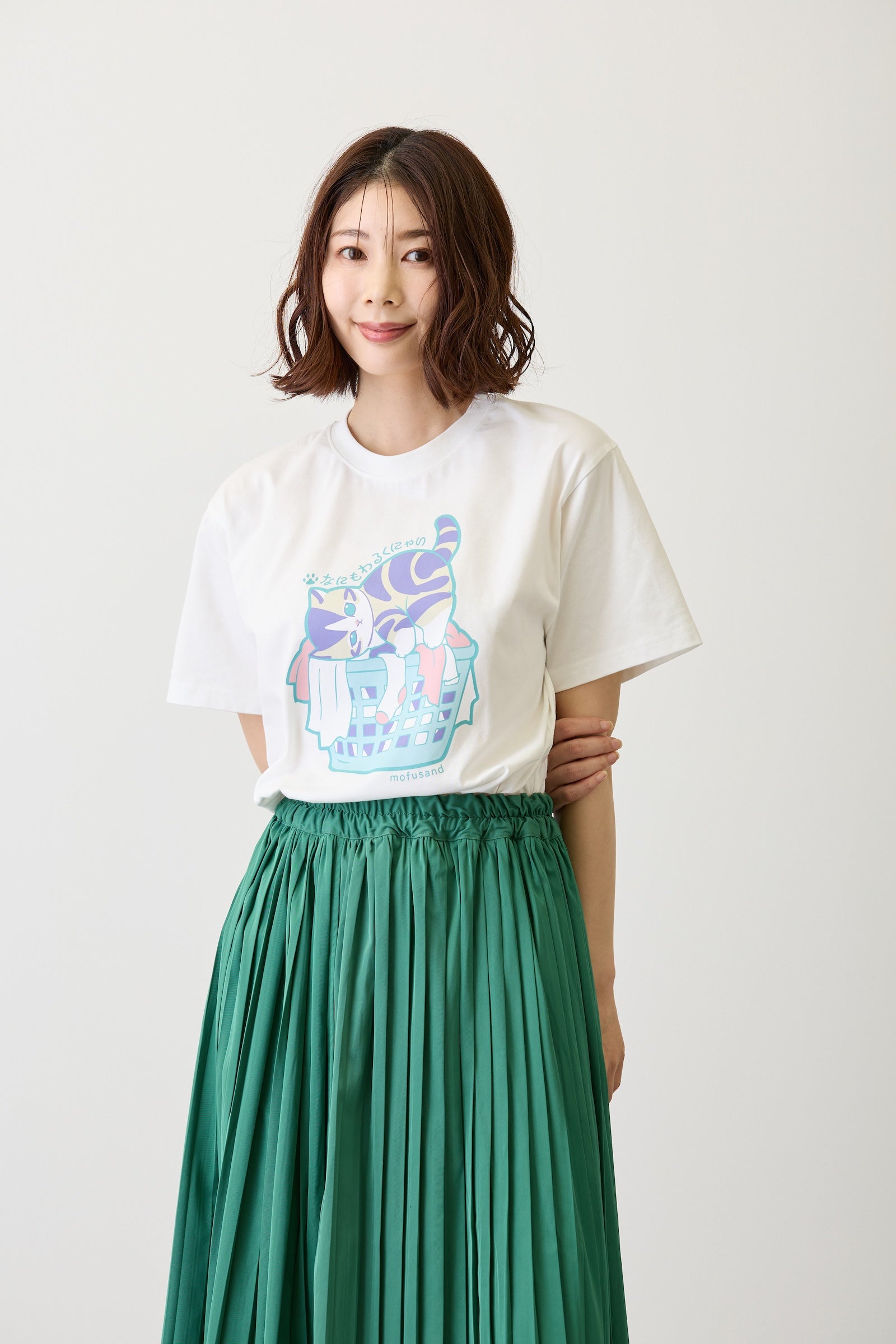 【2BUY10%OFF対象商品】mofusand Tシャツ なにもわるくにゃい 洗濯物だいすきにゃん ホワイト
