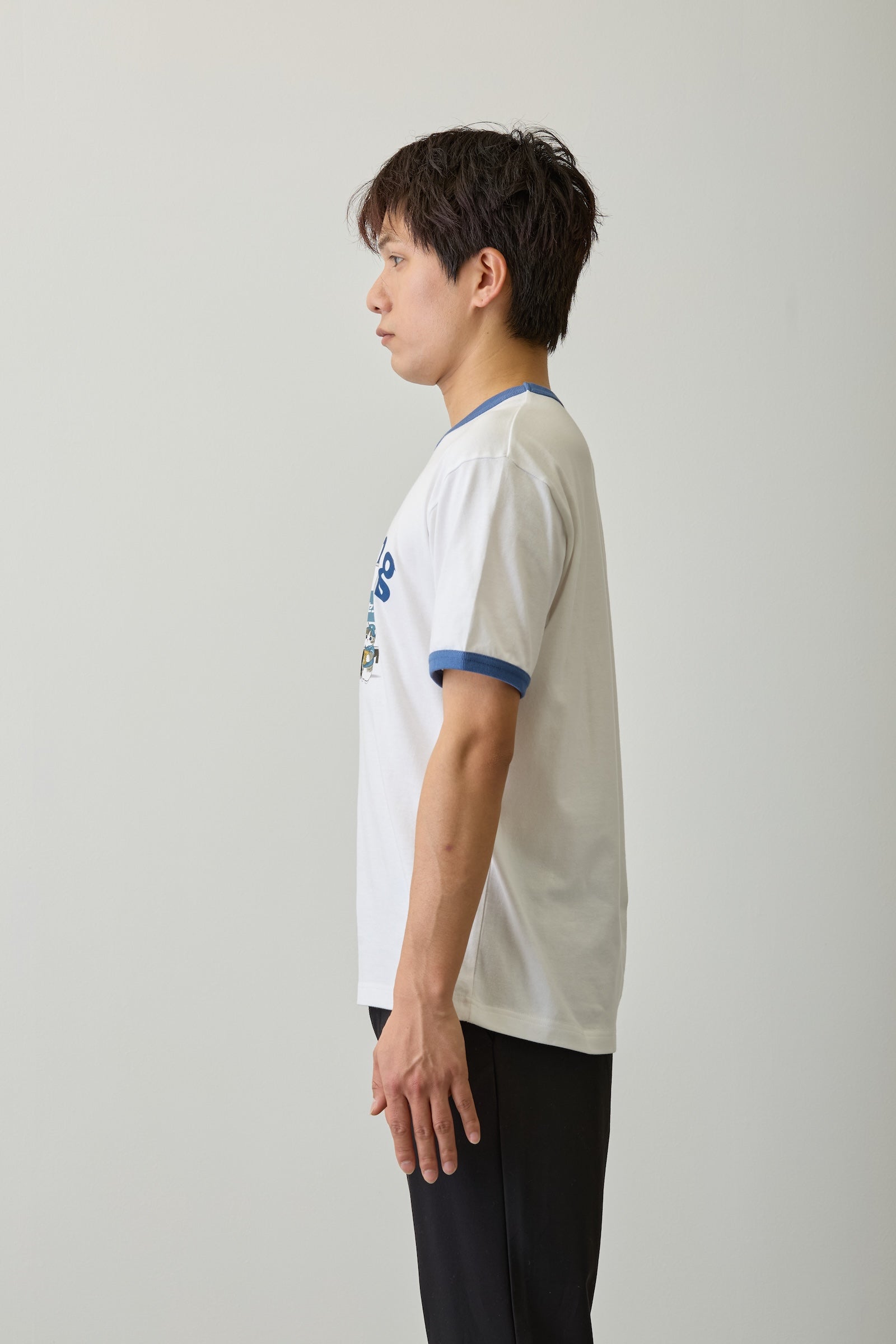 【2BUY10%OFF対象商品】mofusand Tシャツ ニャント!引越センター Mooving ホワイト