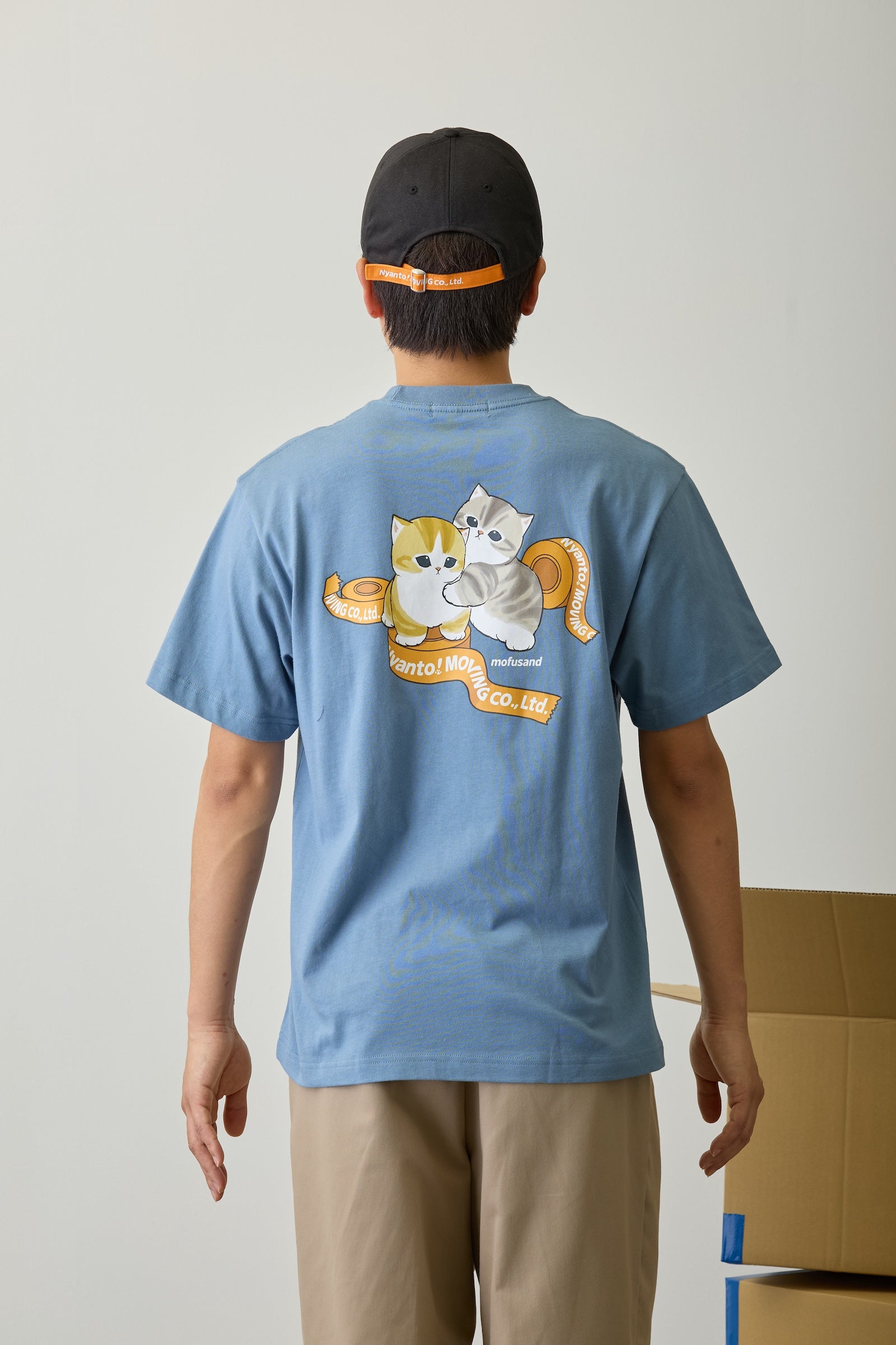 【2BUY10%OFF対象商品】mofusand Tシャツ ニャント!引越センター スタッフ ブルー