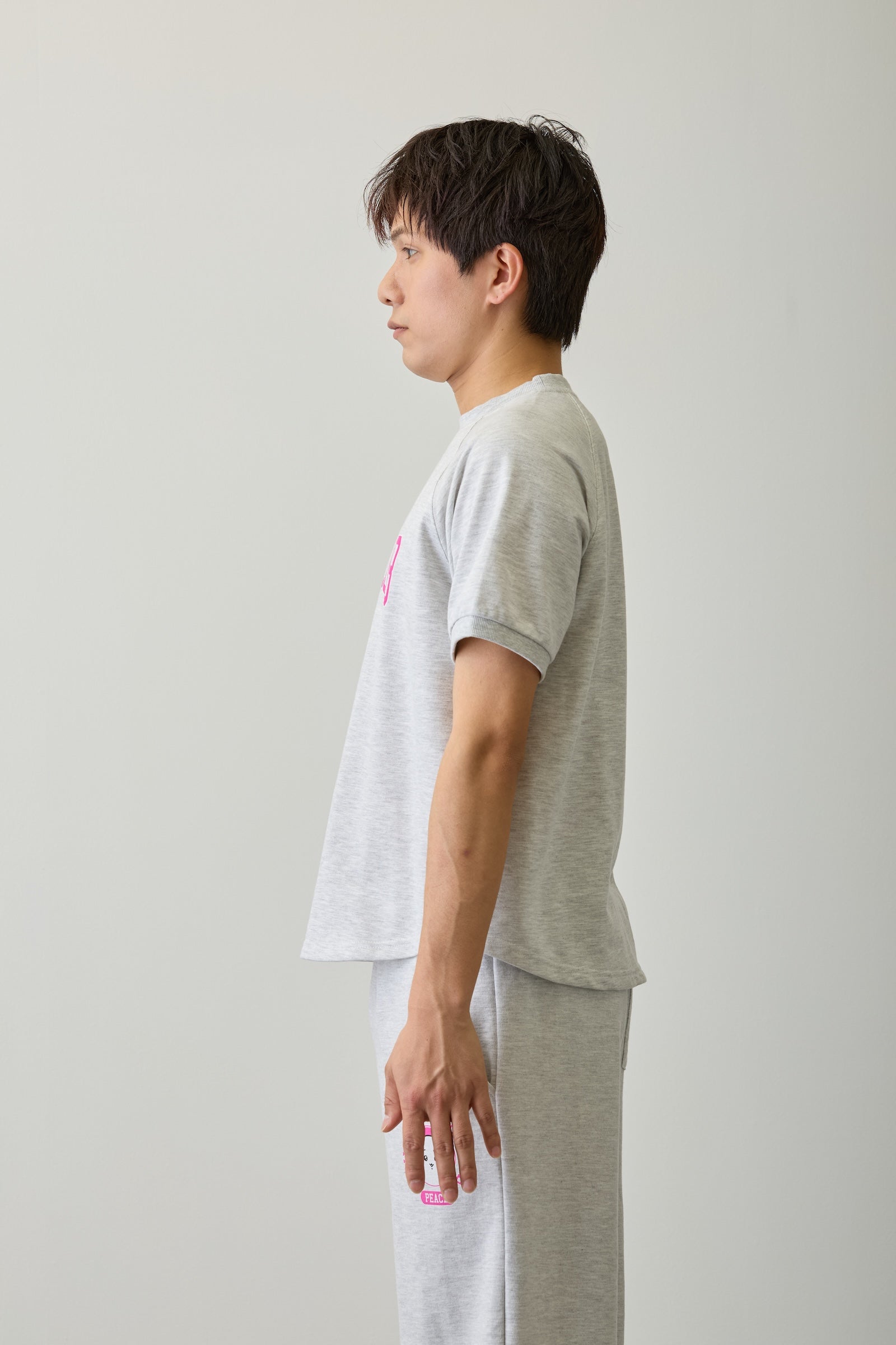 【2BUY10%OFF対象商品】ちいかわ Tシャツ ピース ちいかわ 杢グレー