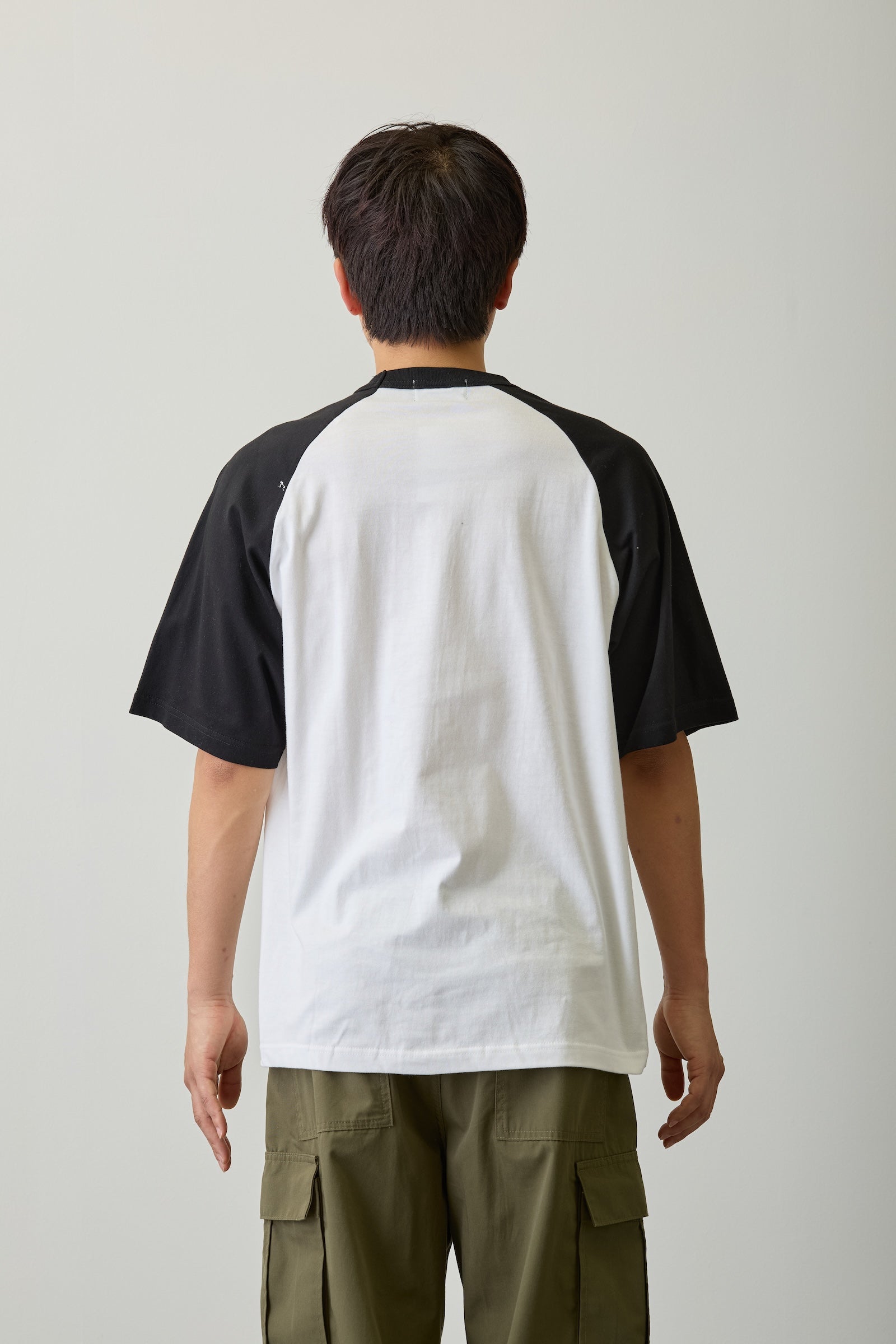 ちいかわ ラグランTシャツ 漫才 ホワイト/ブラック