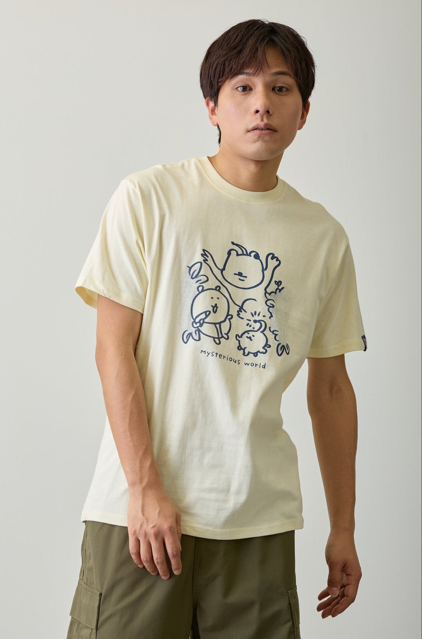 ナガノキャラクターズ Tシャツ 不思議な世界 クリーム