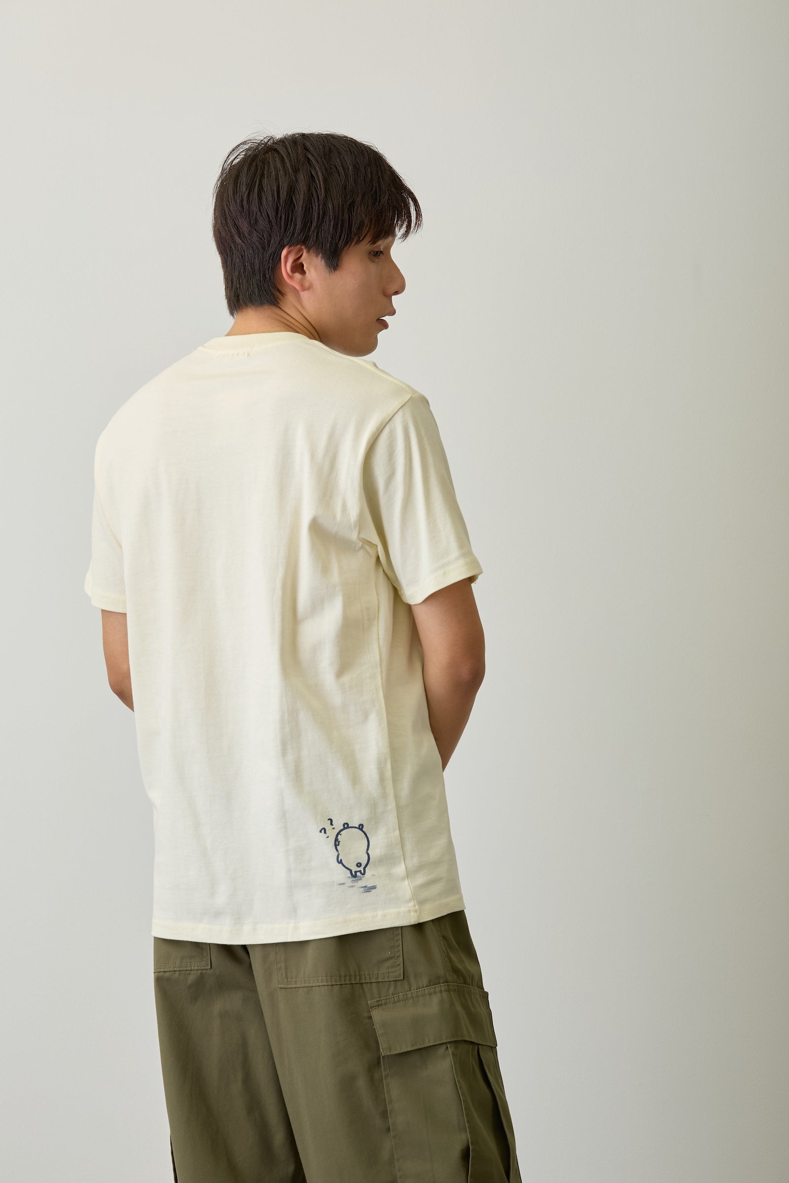 ナガノキャラクターズ Tシャツ 不思議な世界 クリーム