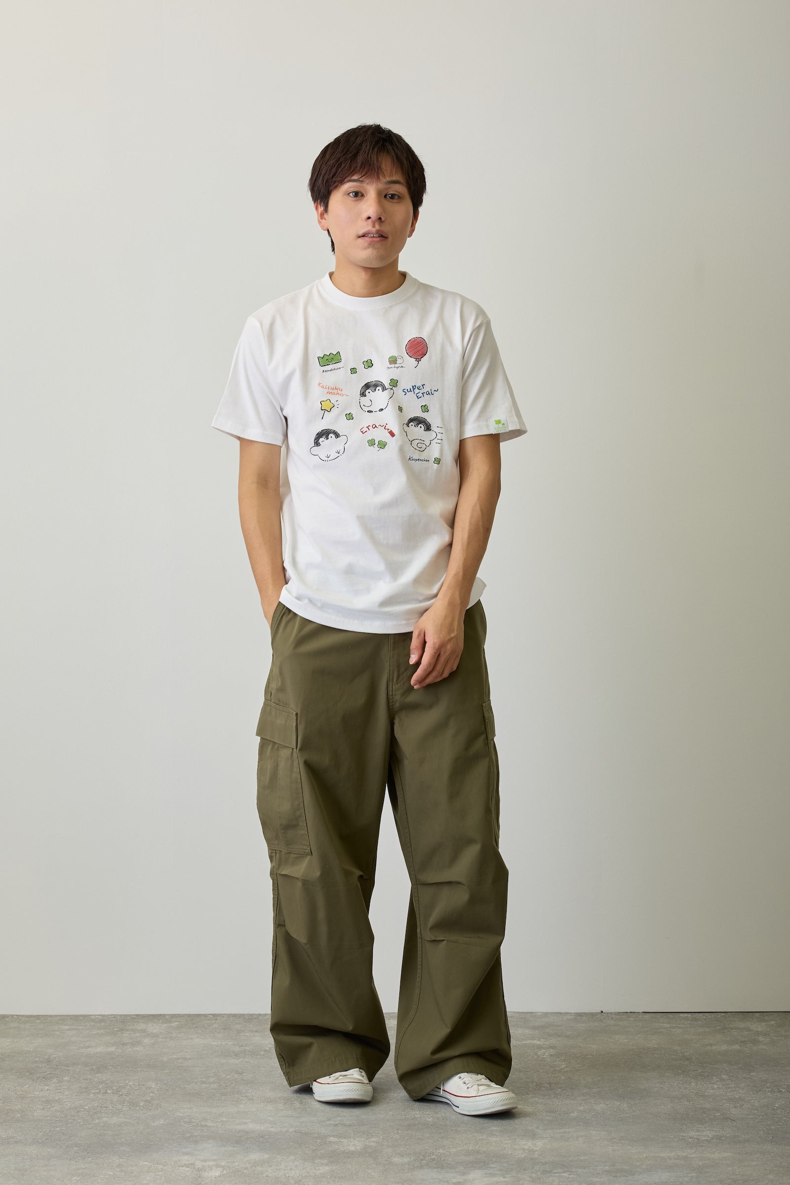 コウペンちゃん Tシャツ 落書き ホワイト