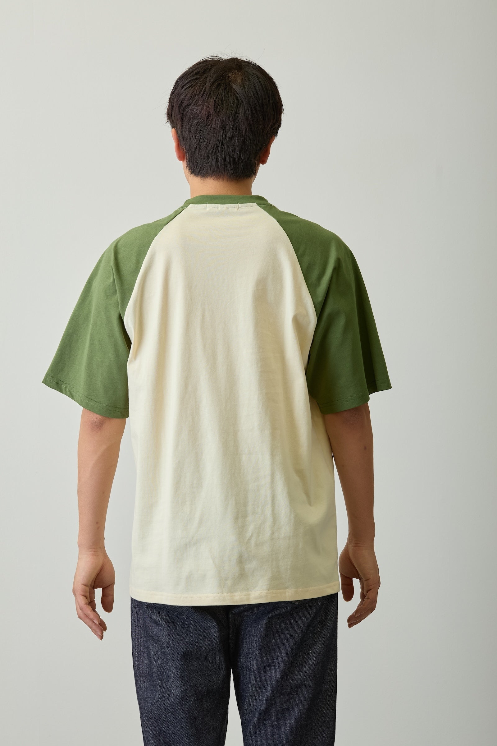 ちいかわ ラグランTシャツ ツツウラウラ ナチュラル