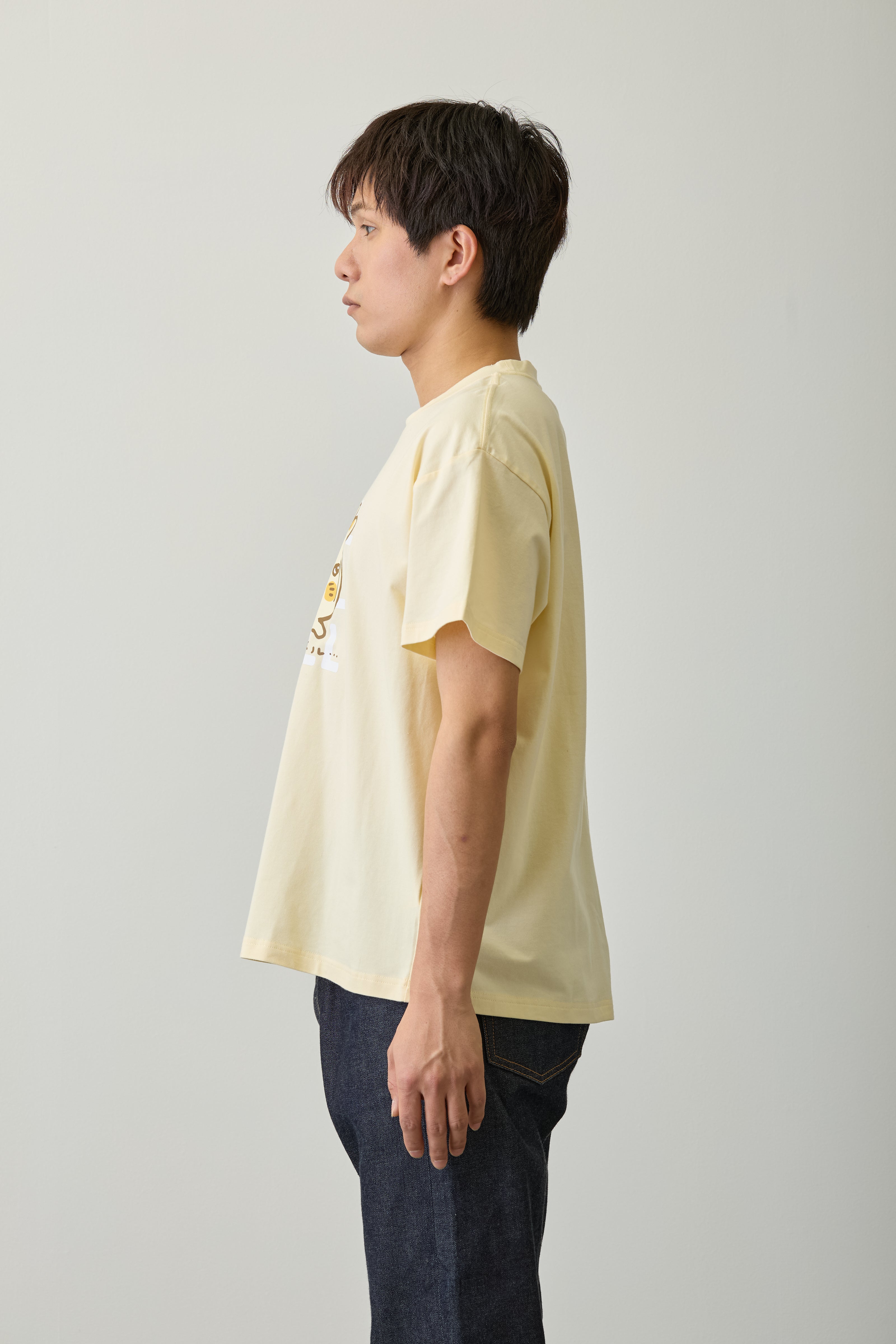 【2BUY10%OFF対象商品】ちいかわ Tシャツ チルチルうさぎ イエロー