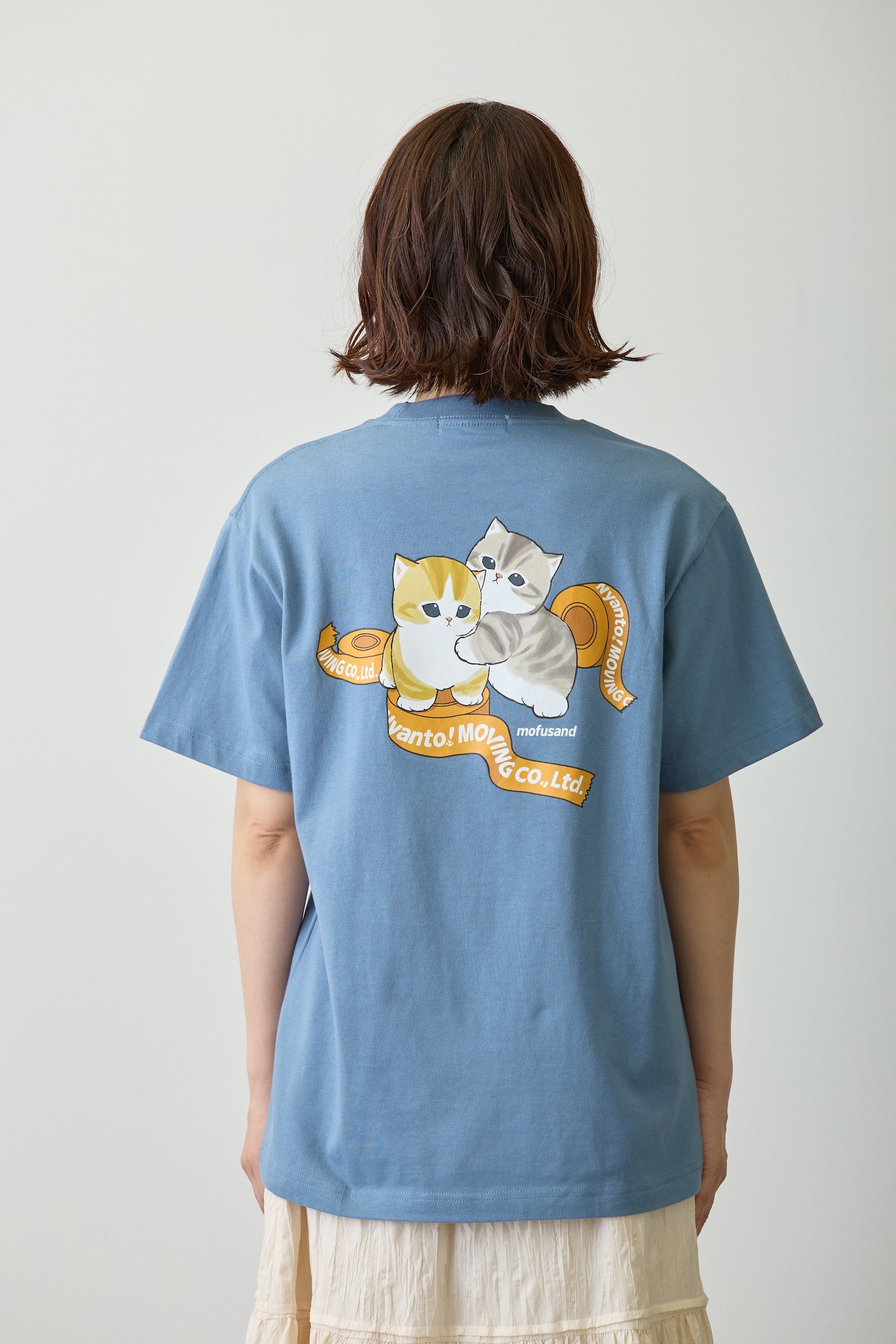 【2BUY10%OFF対象商品】mofusand Tシャツ ニャント!引越センター スタッフ ブルー