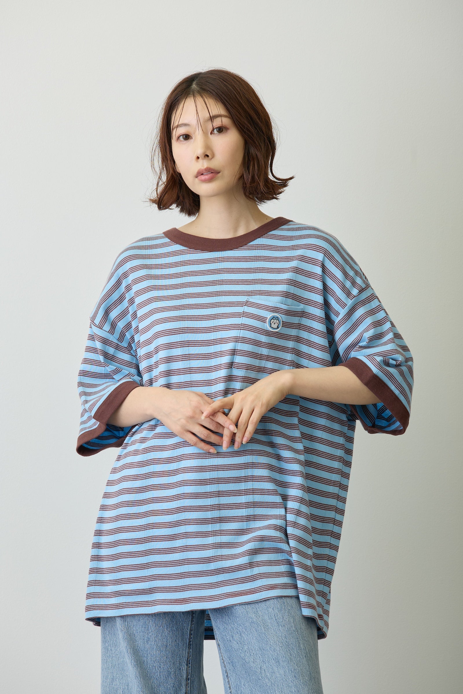 【2BUY10%OFF対象商品】ちいかわ ビッグシルエットポケットTシャツ Robert P.Miller×Talking ハチワレ BLUEBERRY