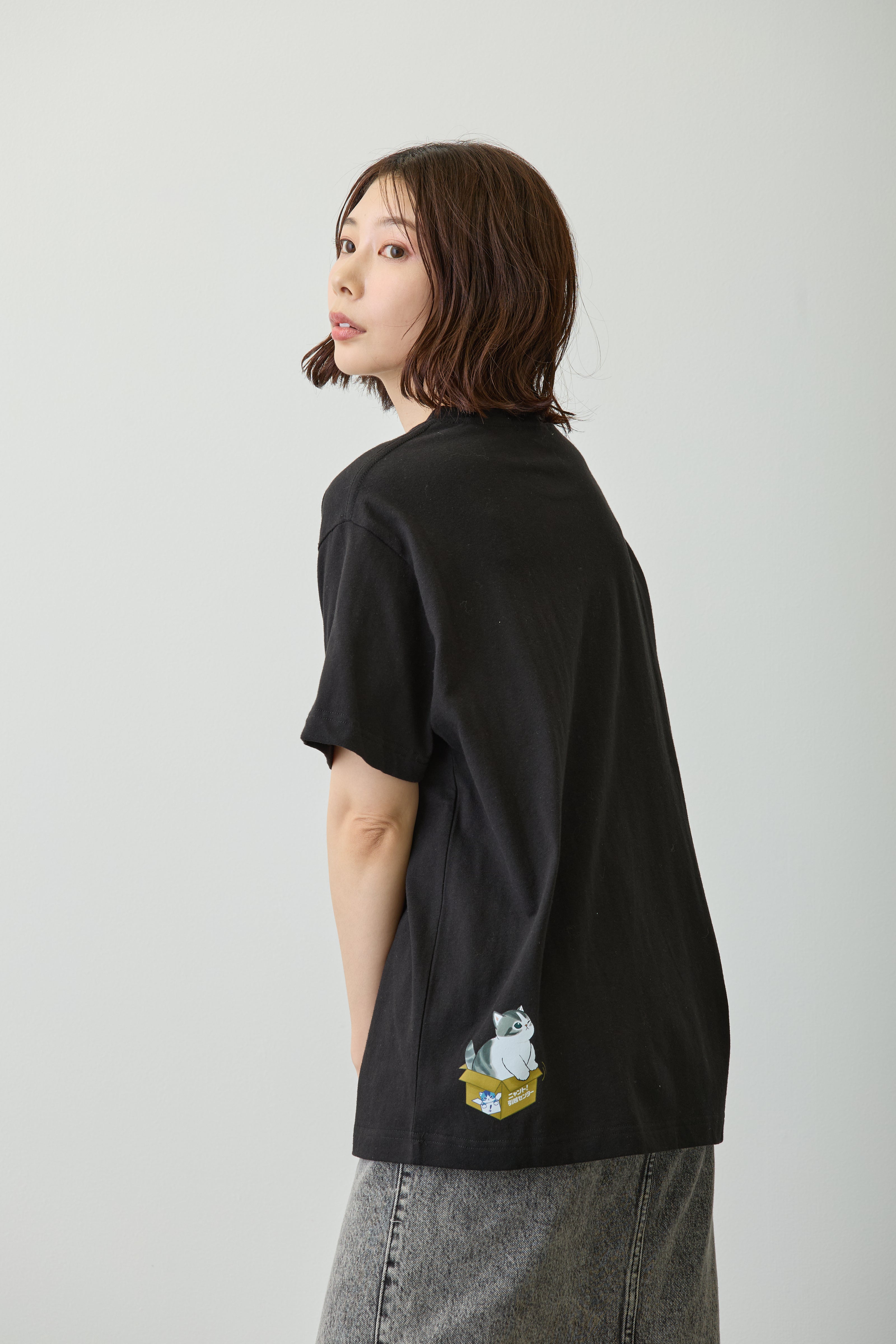 【2BUY10%OFF対象商品】mofusand Tシャツ ニャント!引越センター Nyanto! ブラック