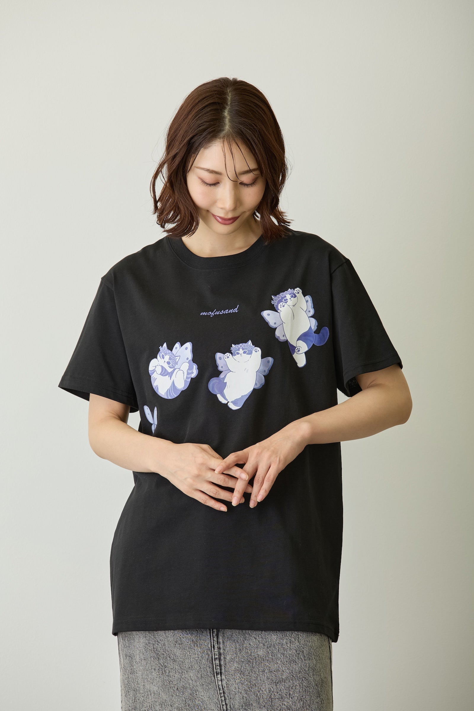 mofusand Tシャツ ちょうちょにゃん いろはねにゃん ブラック