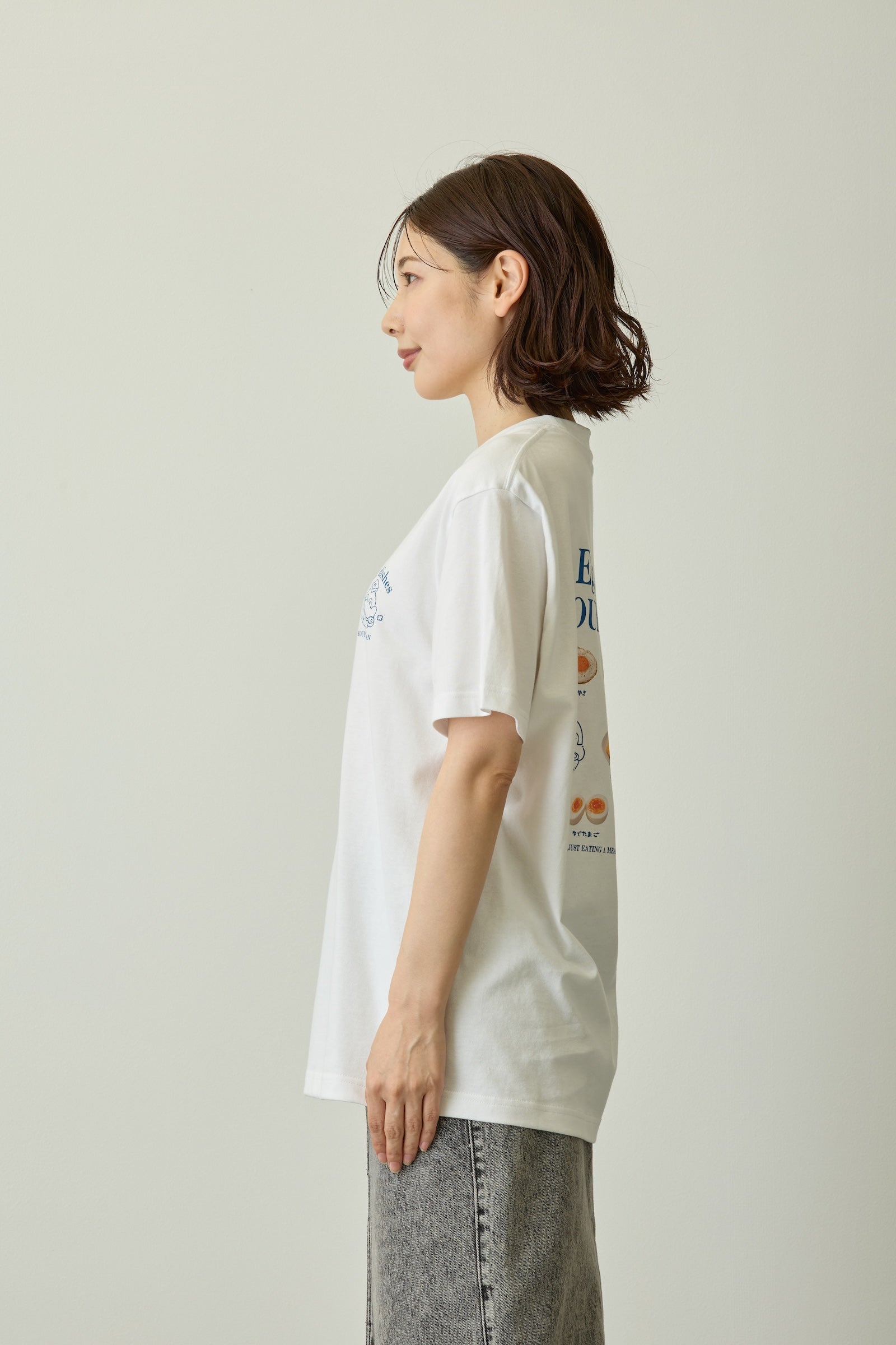 コウペンちゃん Tシャツ Egg dishes ホワイト