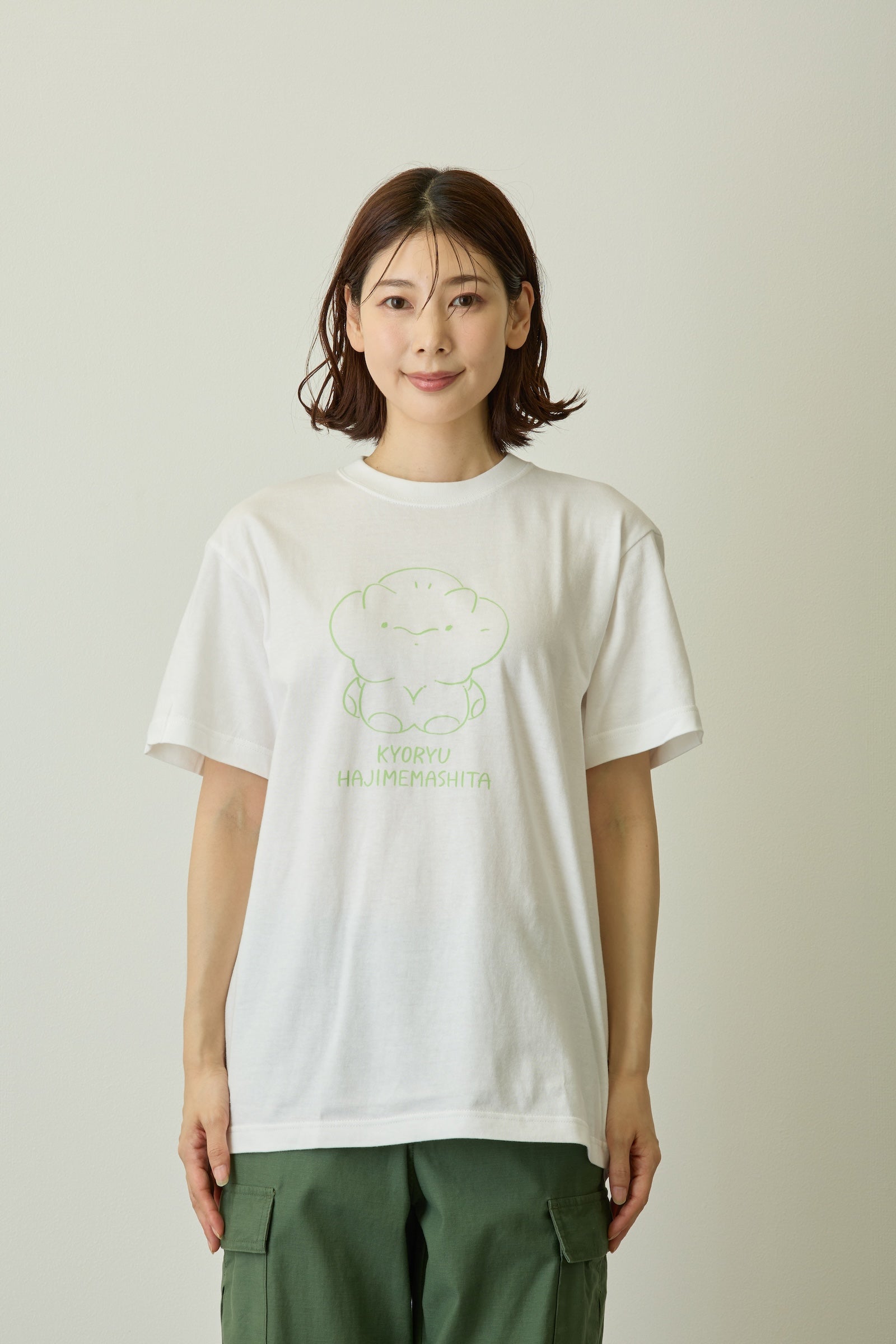 恐竜はじめました Tシャツ Hello!バブ ホワイト