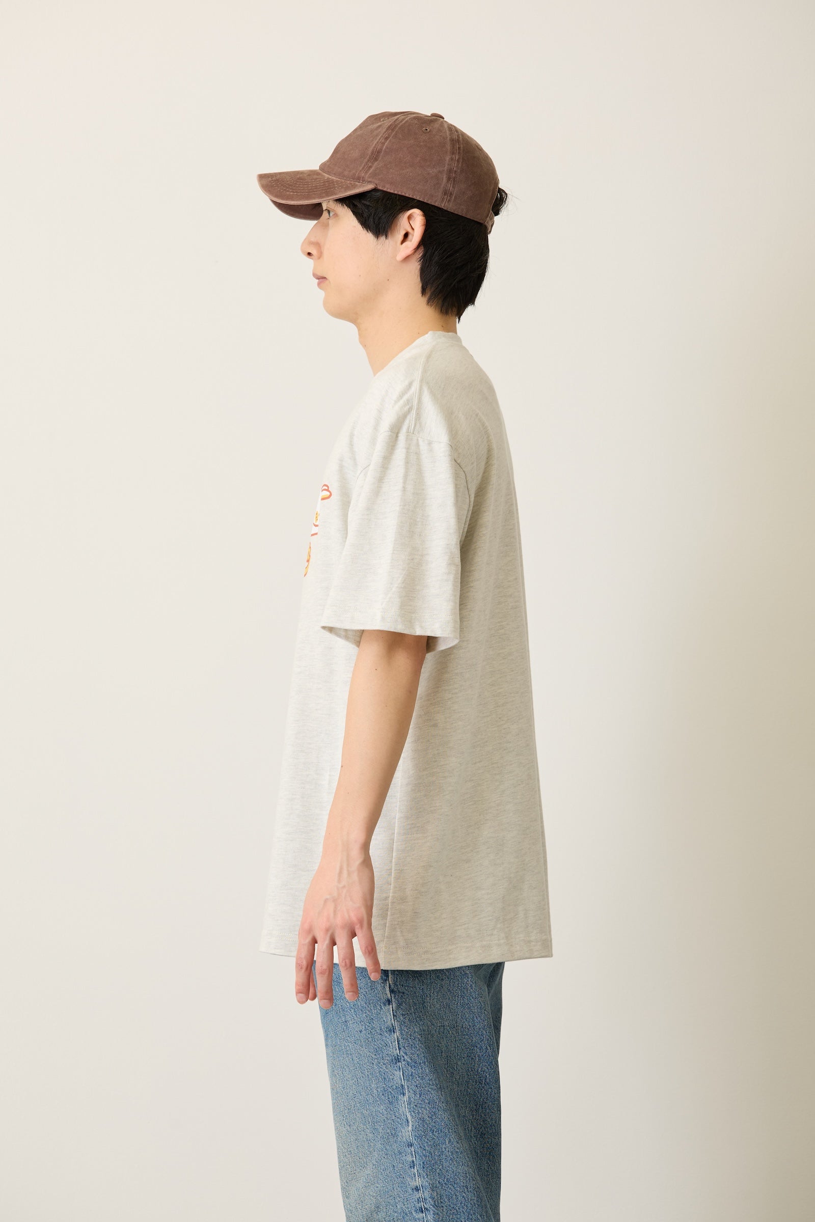 ちいかわ パックTシャツ 焼肉/屈伸 ブラック/オートミール