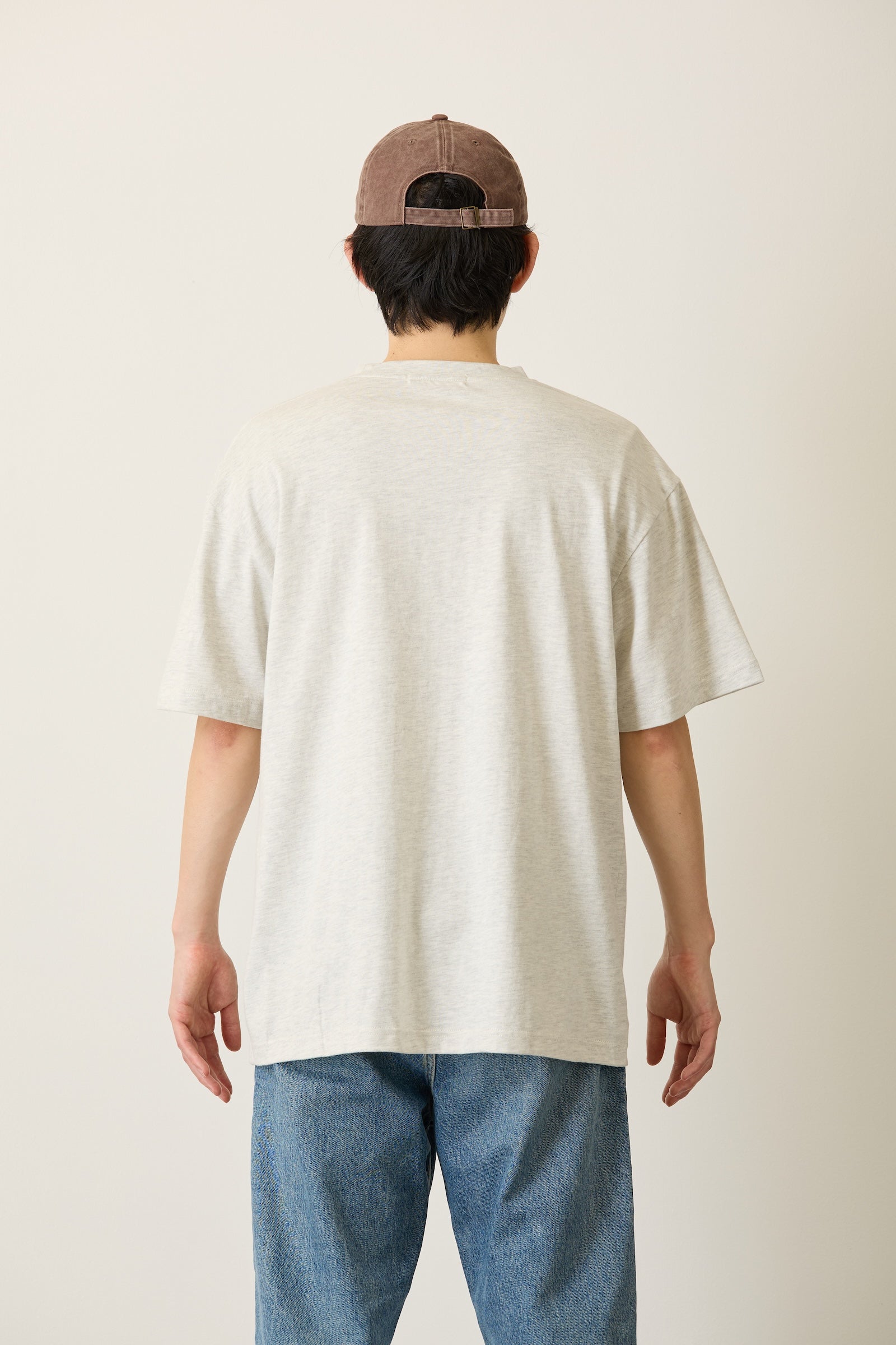 ちいかわ パックTシャツ 焼肉/屈伸 ブラック/オートミール