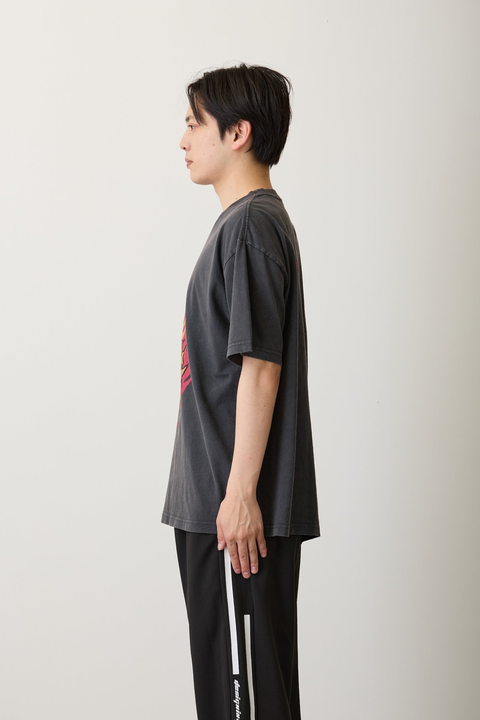 【7月中旬以降お届け】ホワイトタイガーとブラックタイガー Tシャツ ブラックタイガー BONFIRE スミ