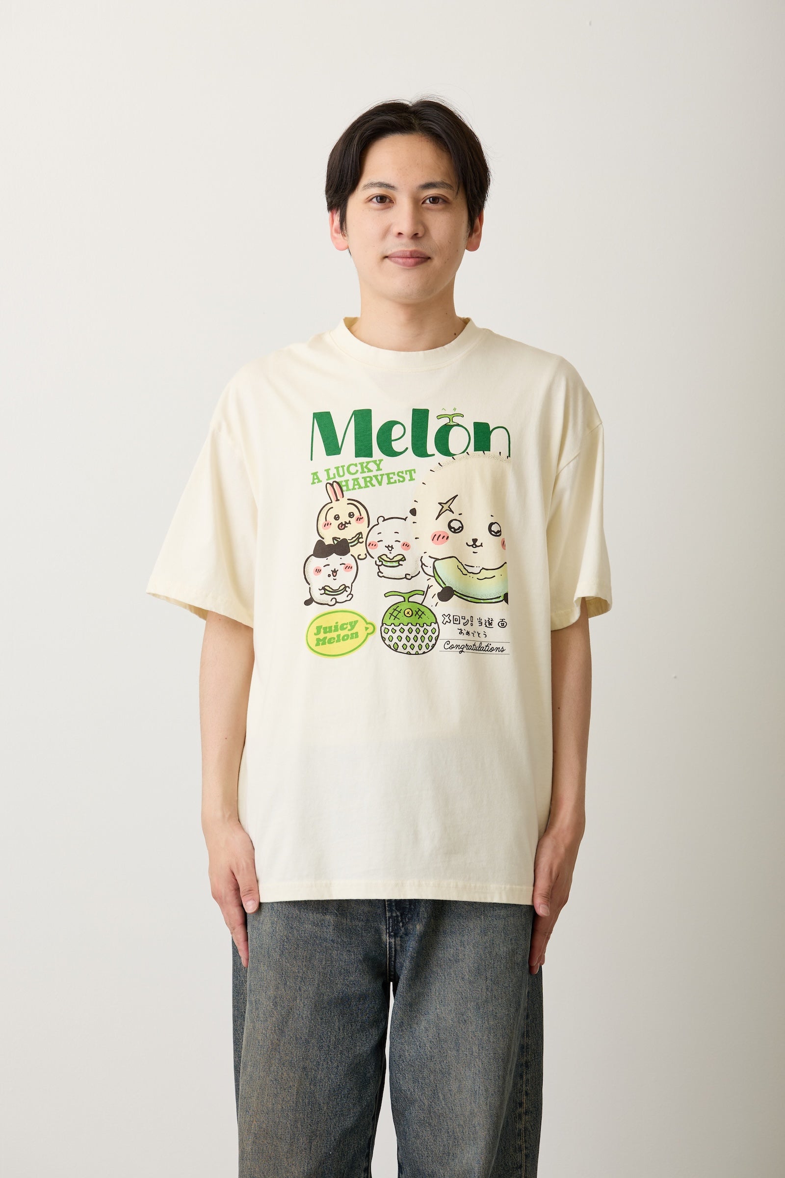 ちいかわ Tシャツ メロン クリーム