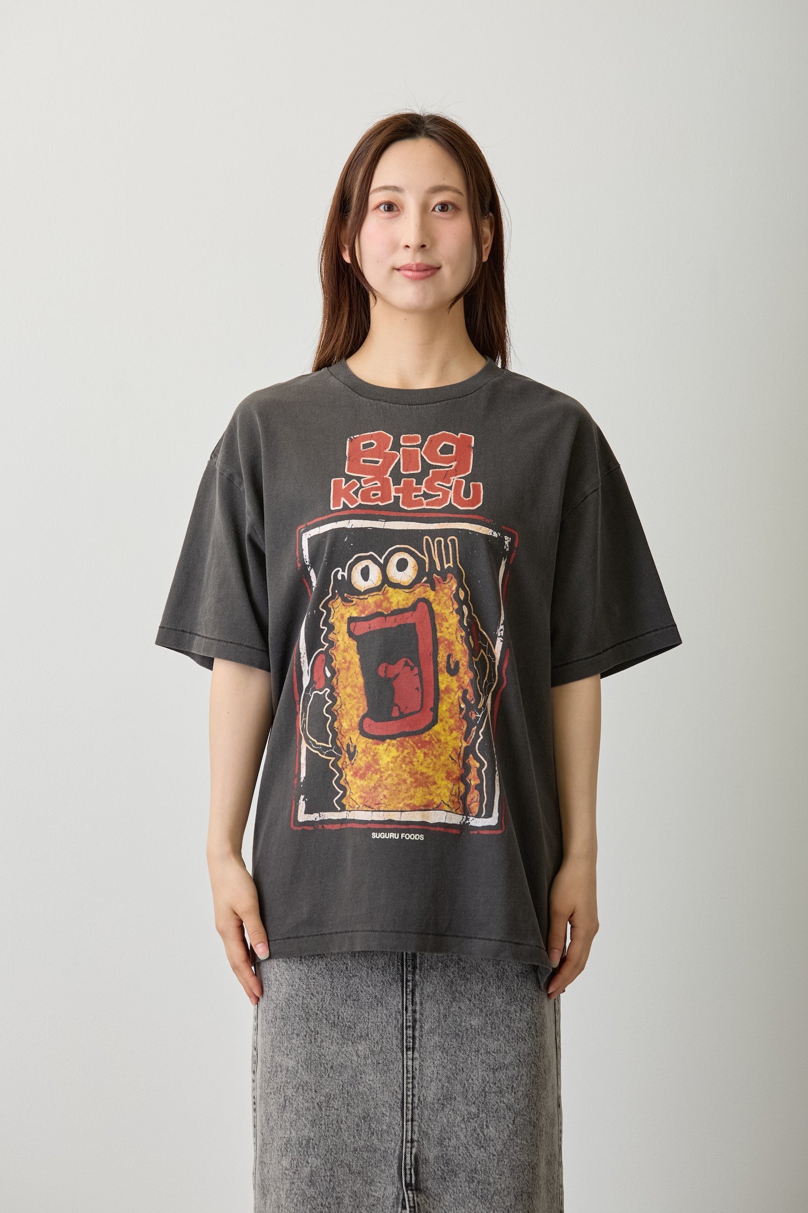 【7月中旬以降お届け】ビッグカツ Tシャツ 駄菓子ロック ブラック