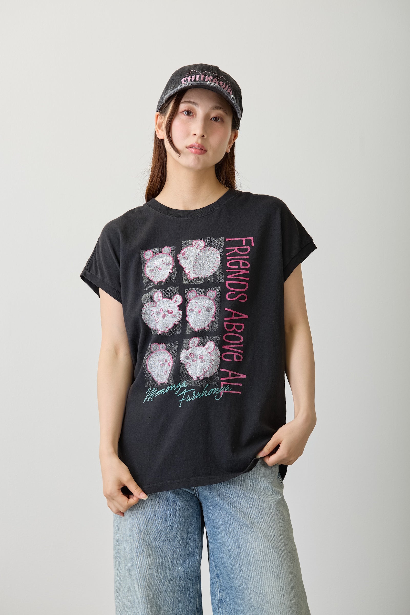 【7月中旬以降お届け】ちいかわ ワイドノースリーブ RIENDS ABOVE ALL ブラック