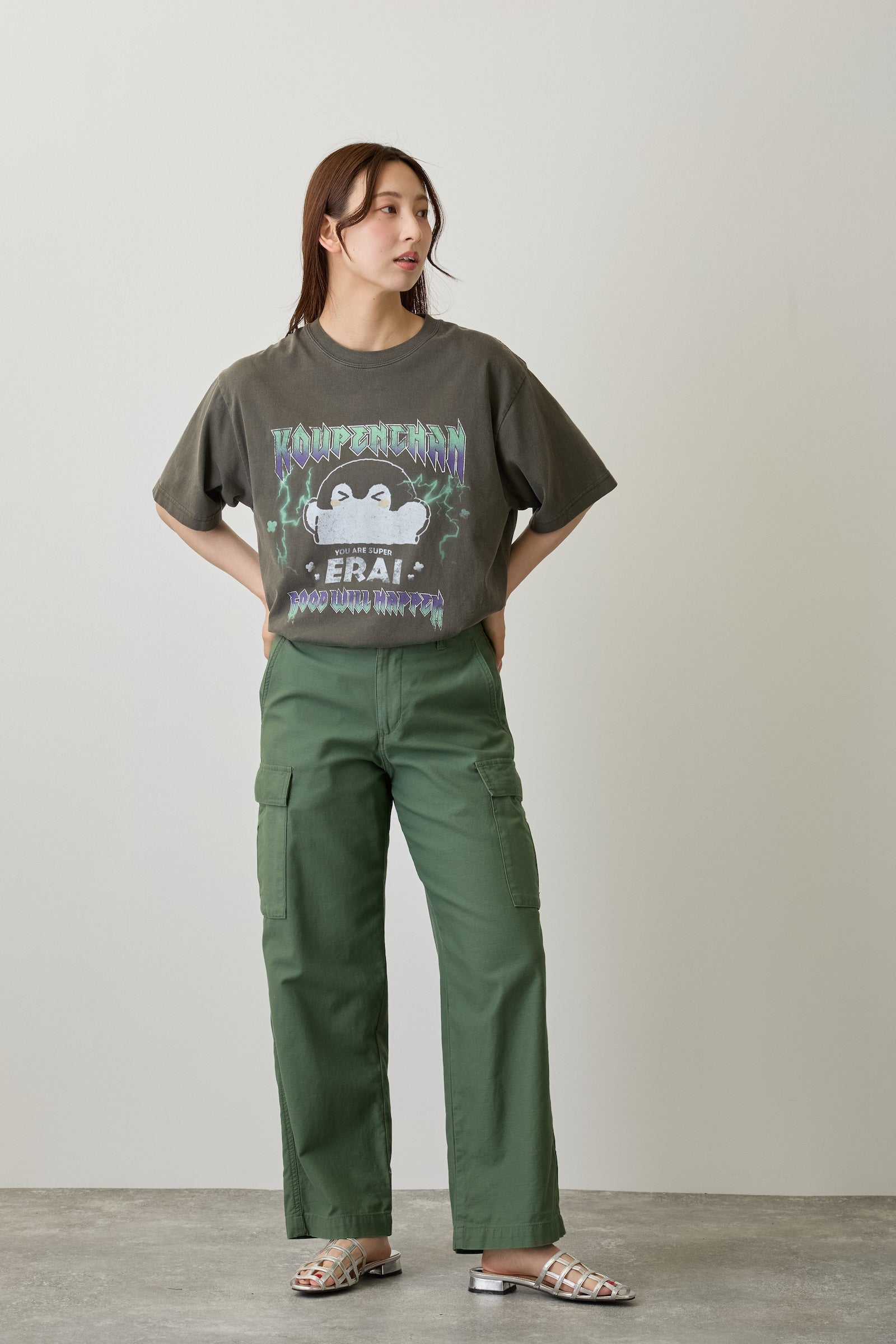 【7月中旬以降お届け】コウペンちゃん Tシャツ ROCKなKOUPENCHAN スミ