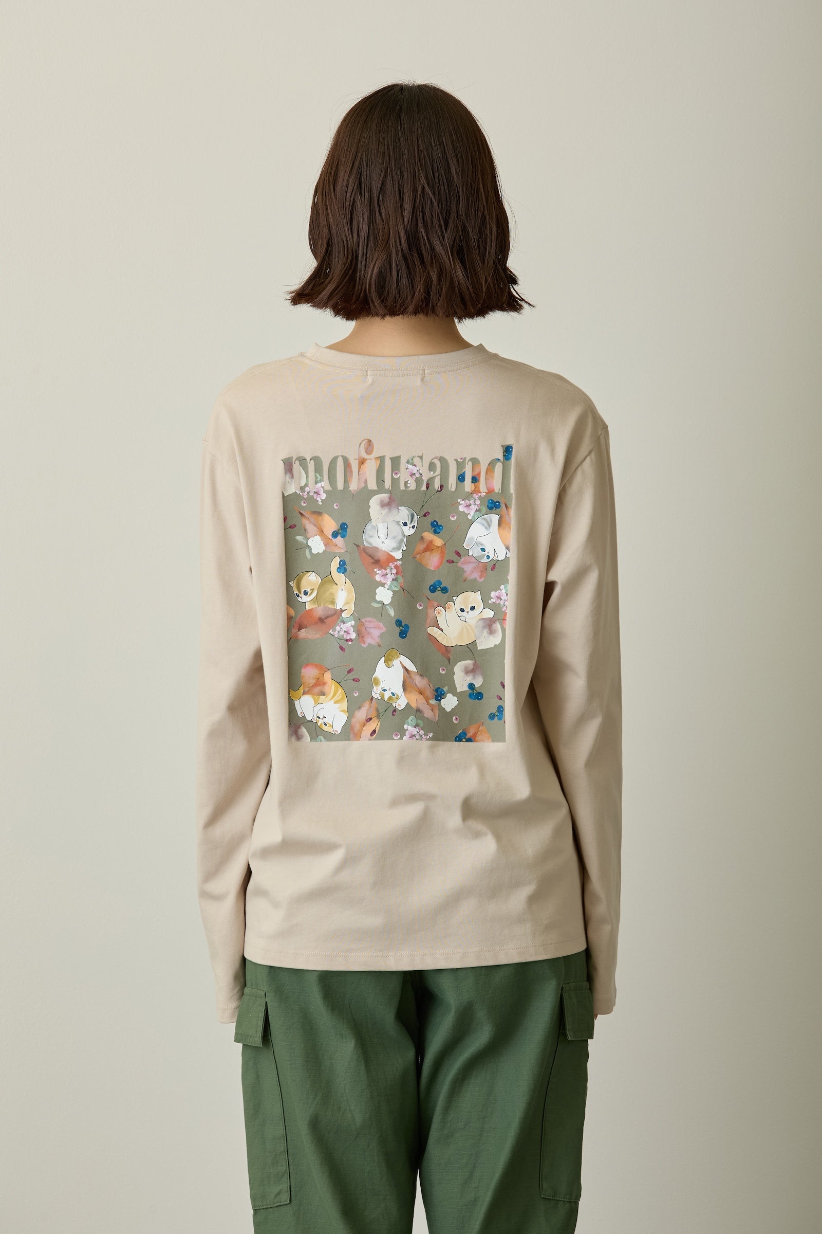 mofusand×日比谷花壇 長袖Tシャツ リーフ柄 ベージュ
