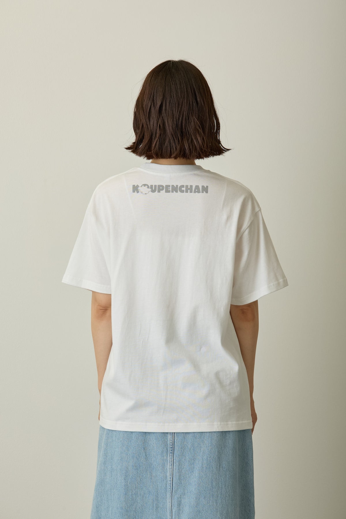 コウペンちゃん Tシャツ ぎゅっ ホワイト