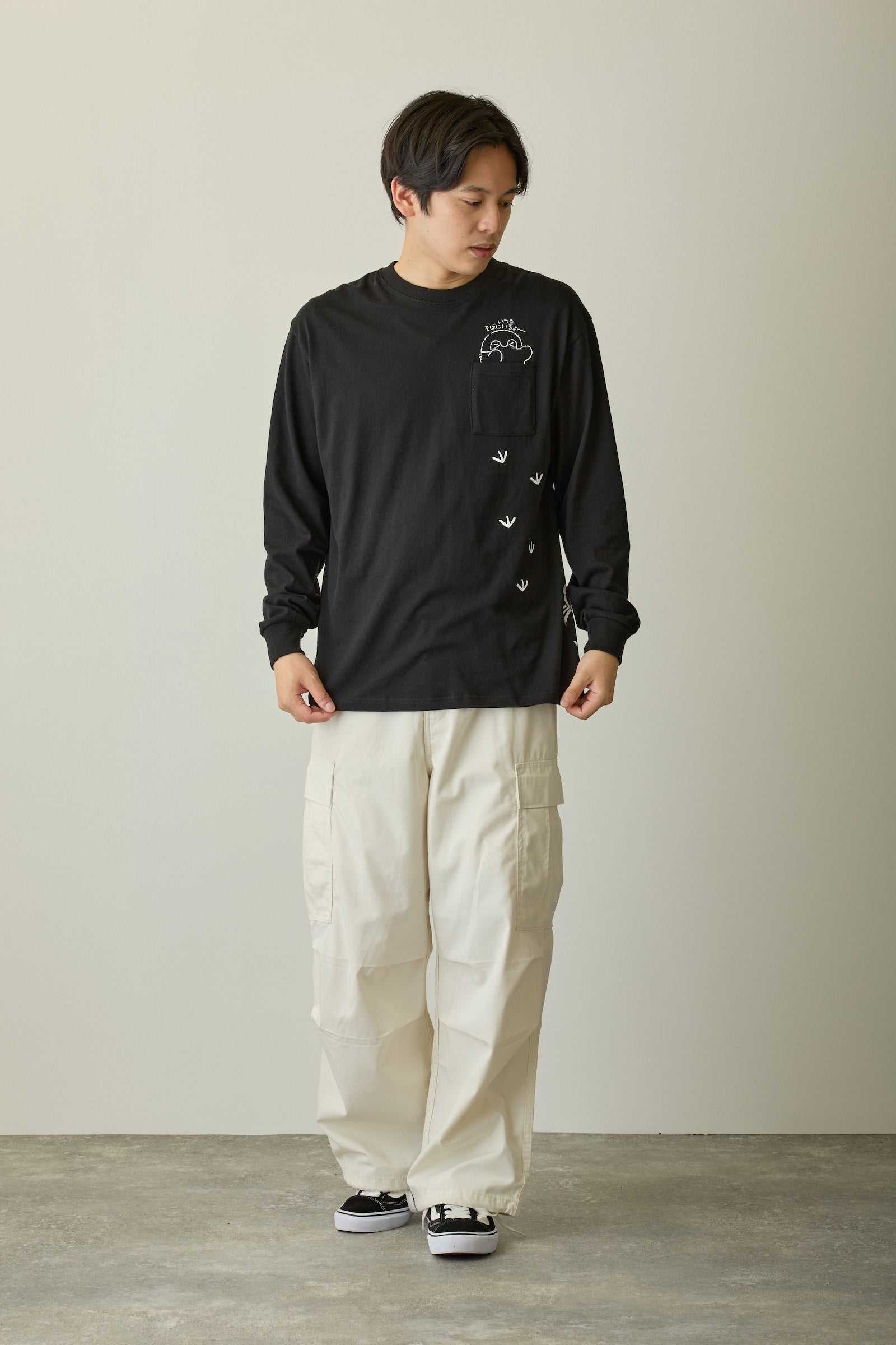 コウペンちゃん 長袖Tシャツ いつもそばにいるよ〜 ブラック