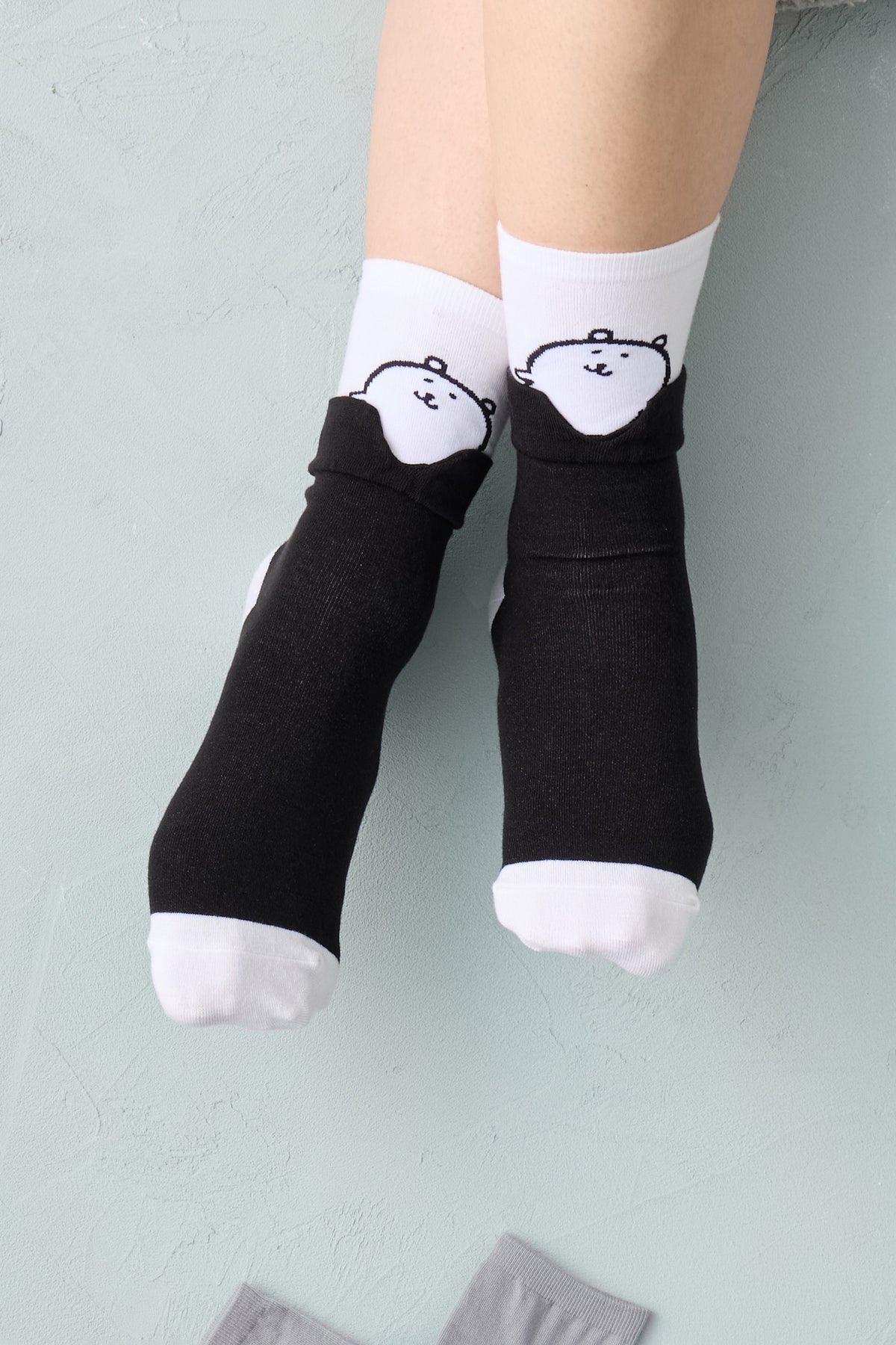 ナガノキャラクターズ レイヤード風ソックス くま ブラック 22-24cm